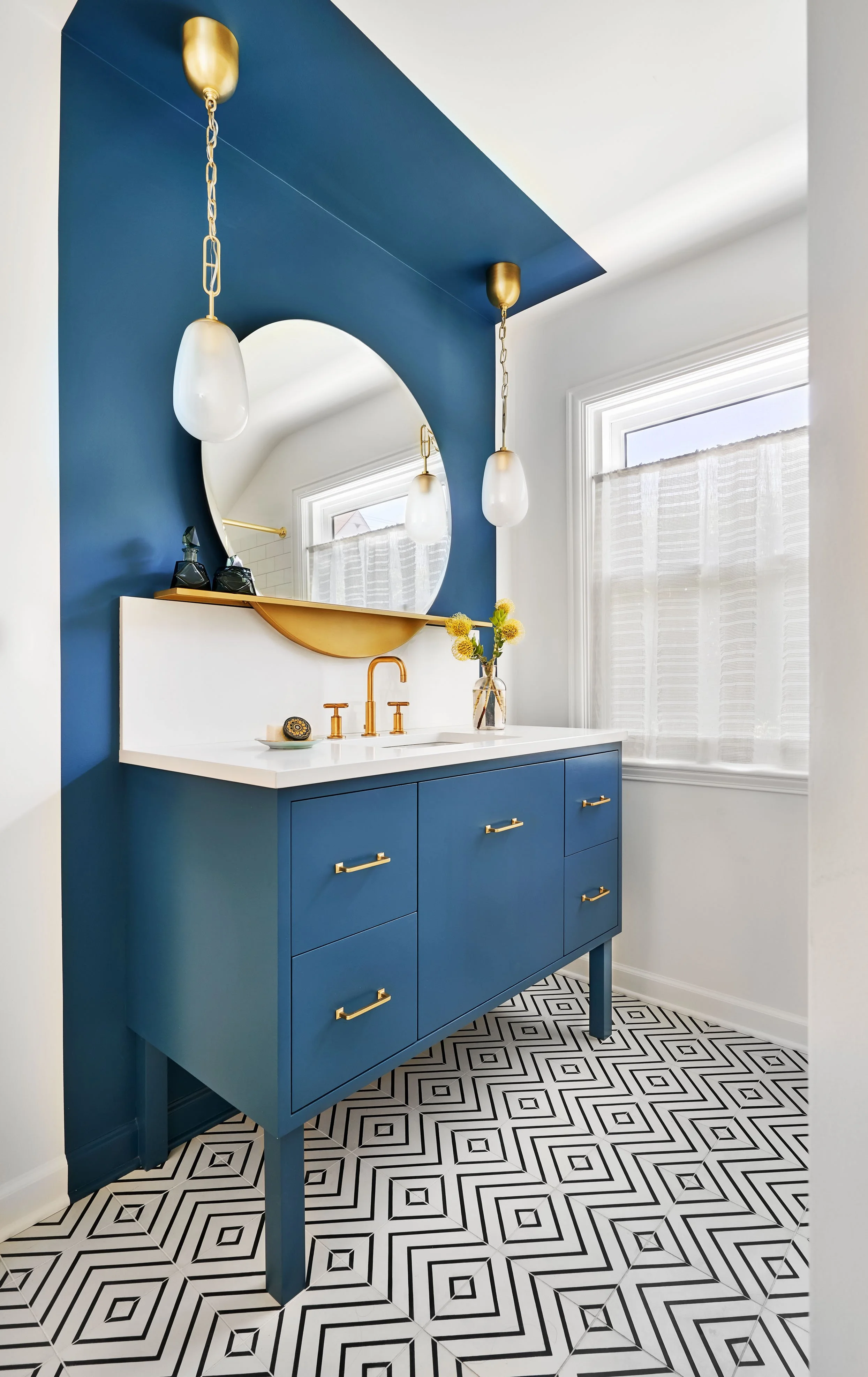 28_Lord_Crouch_bath2_02134_v2.jpg