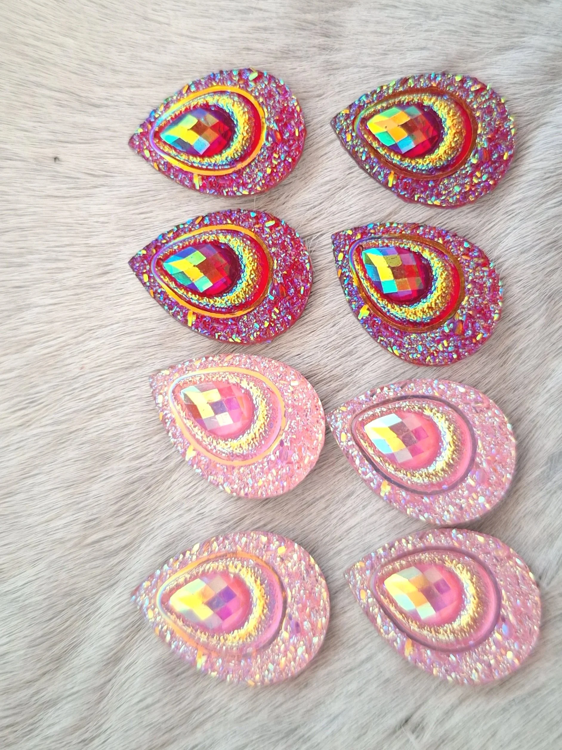 Teardrop Cabachons