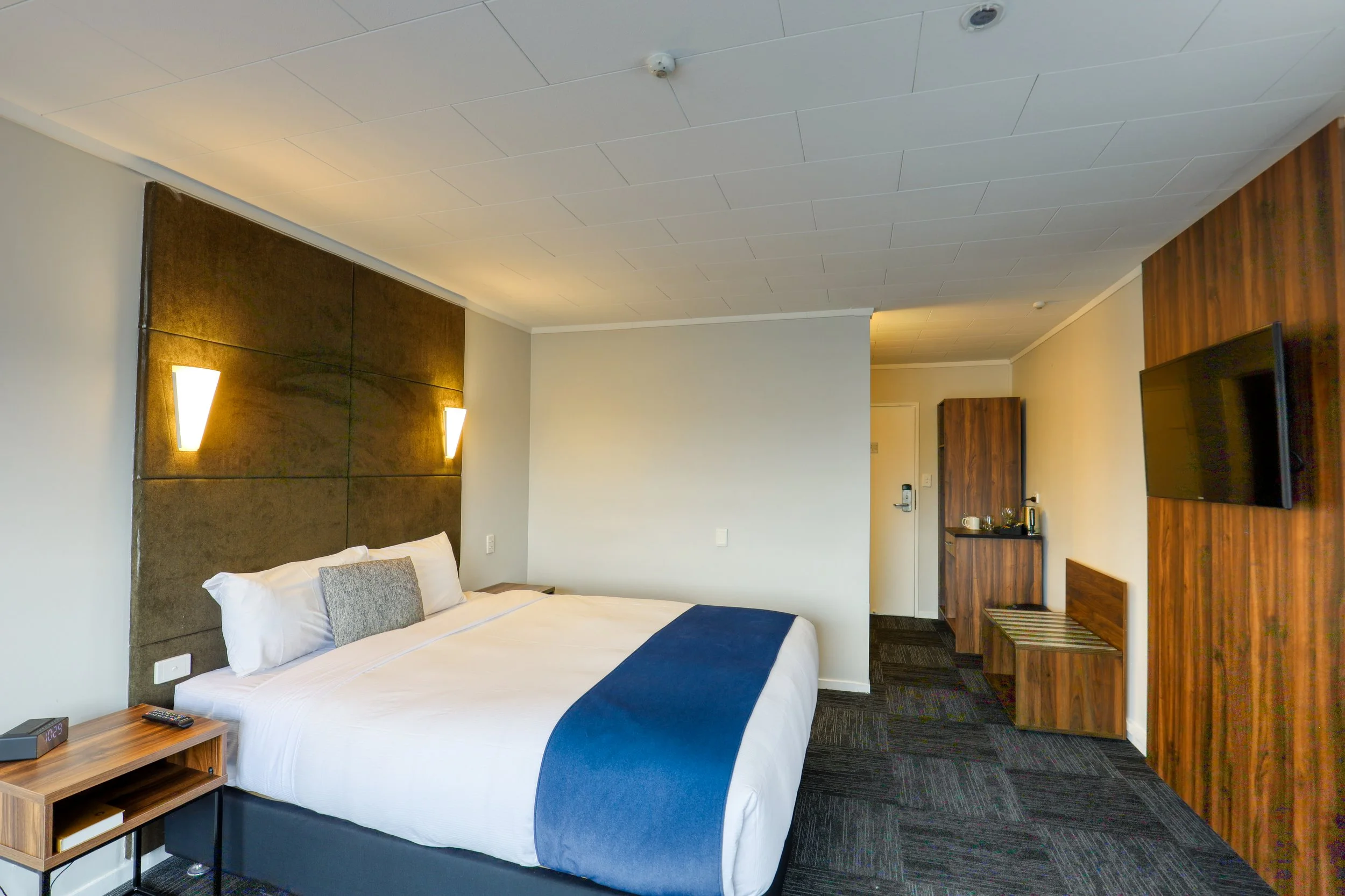 Park Central Rotorua Superior King high res 18.jpg