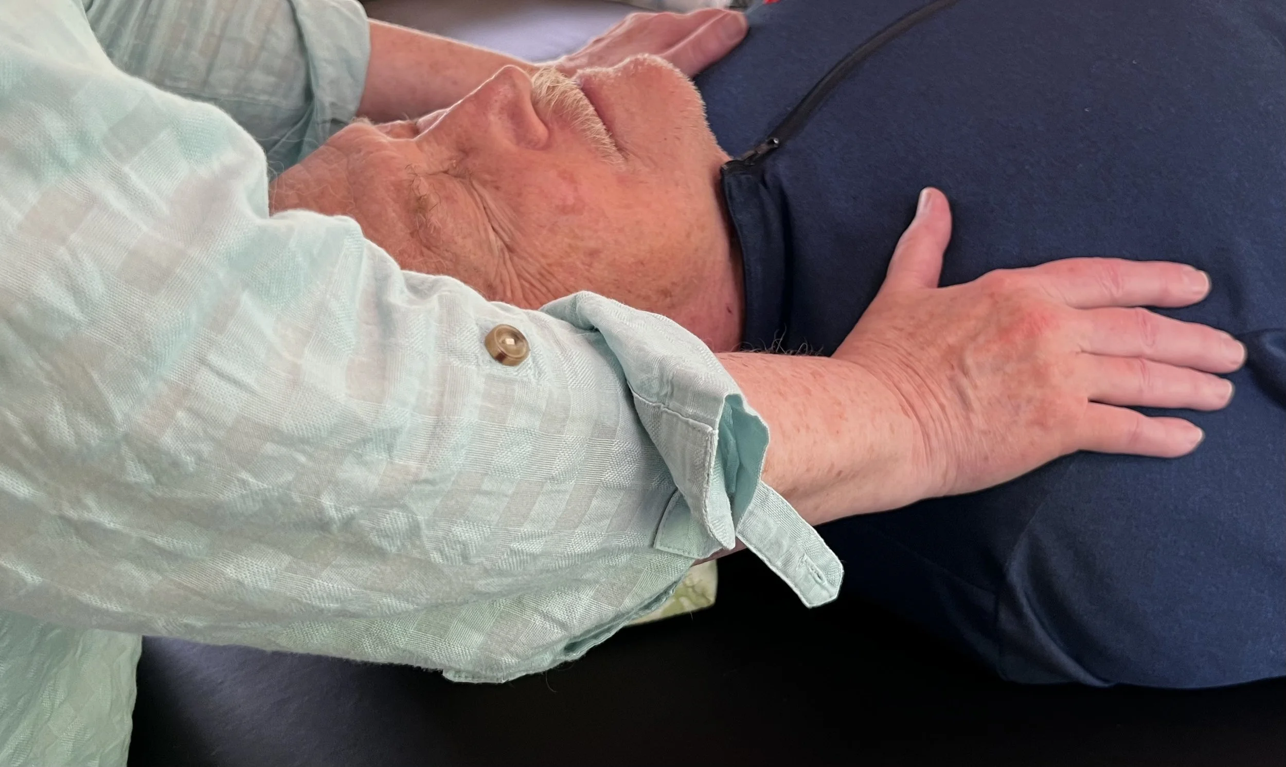 Beth Daily performs Alexander Technique on senior.