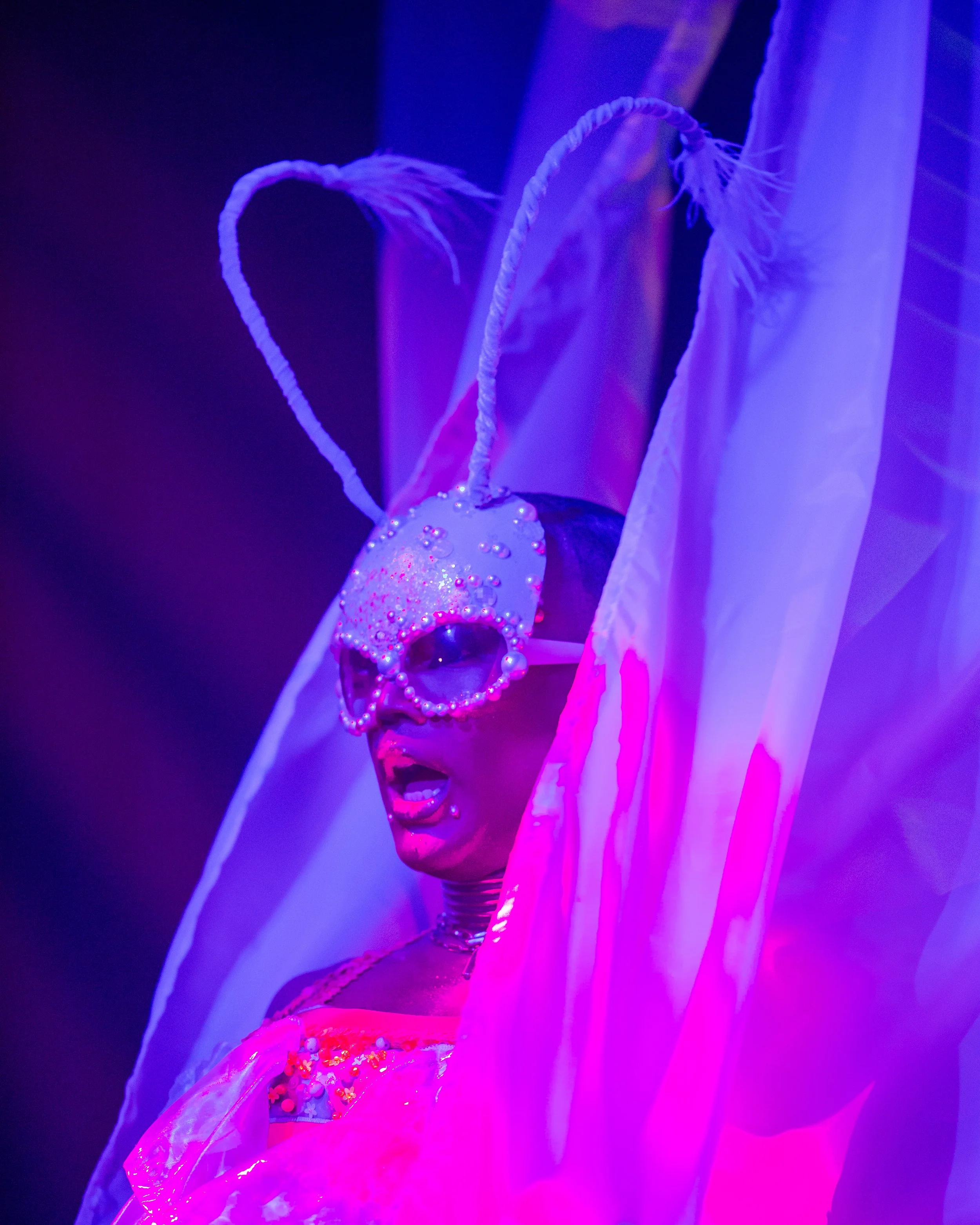 Helvetikah Blak, look 8