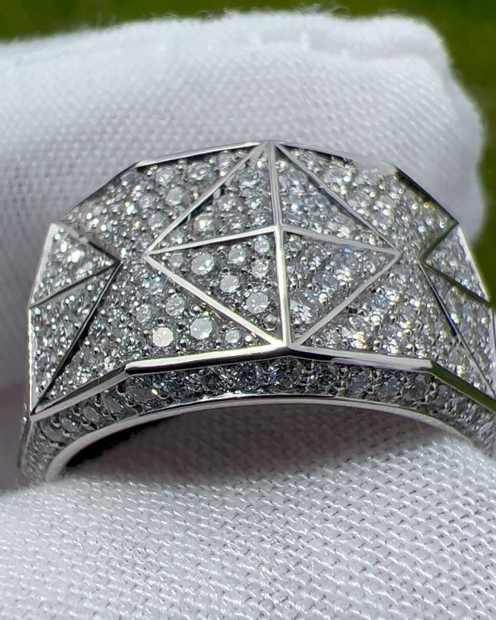 MENS RINGS