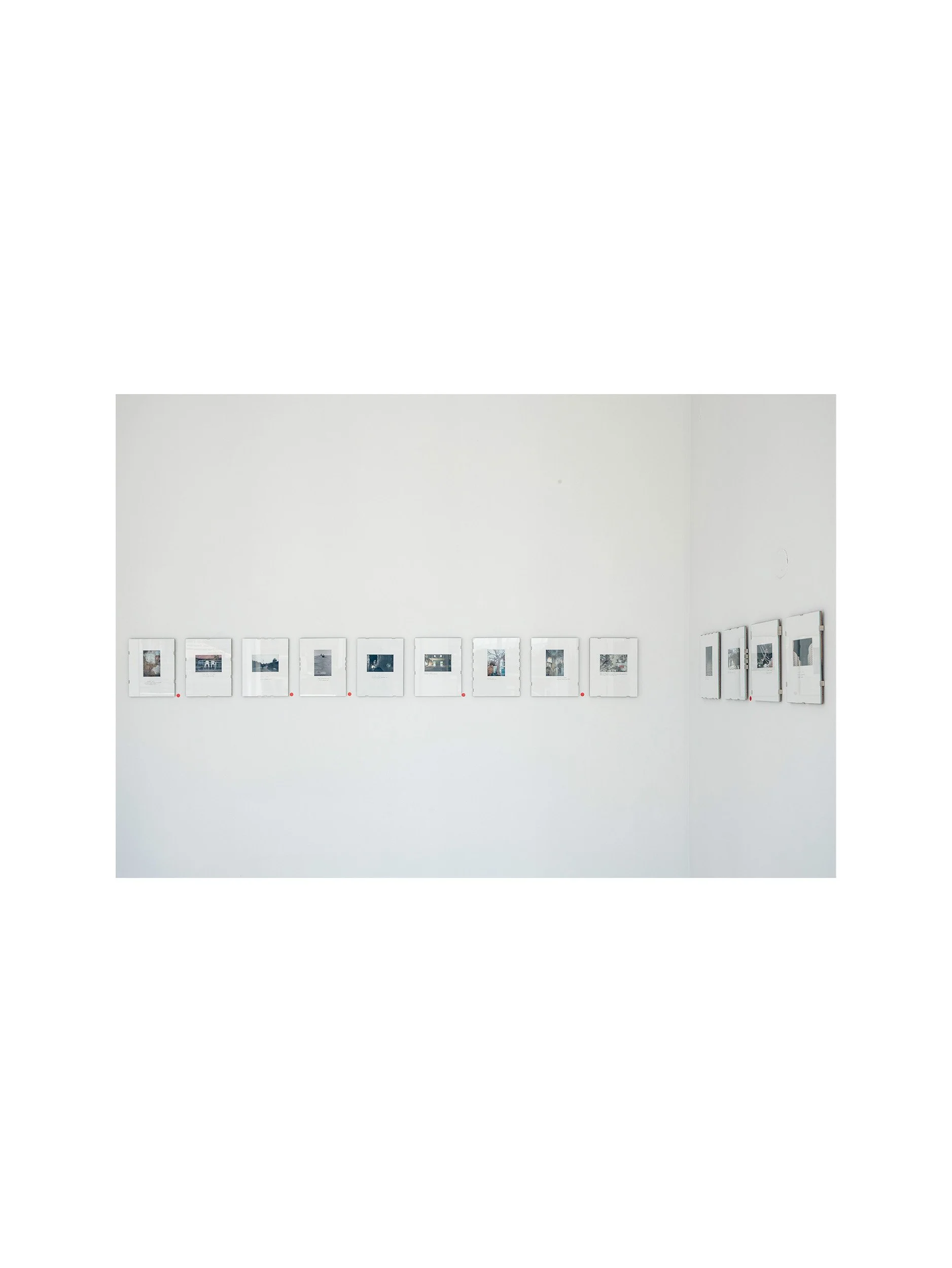 Clip Frame Wall.jpg