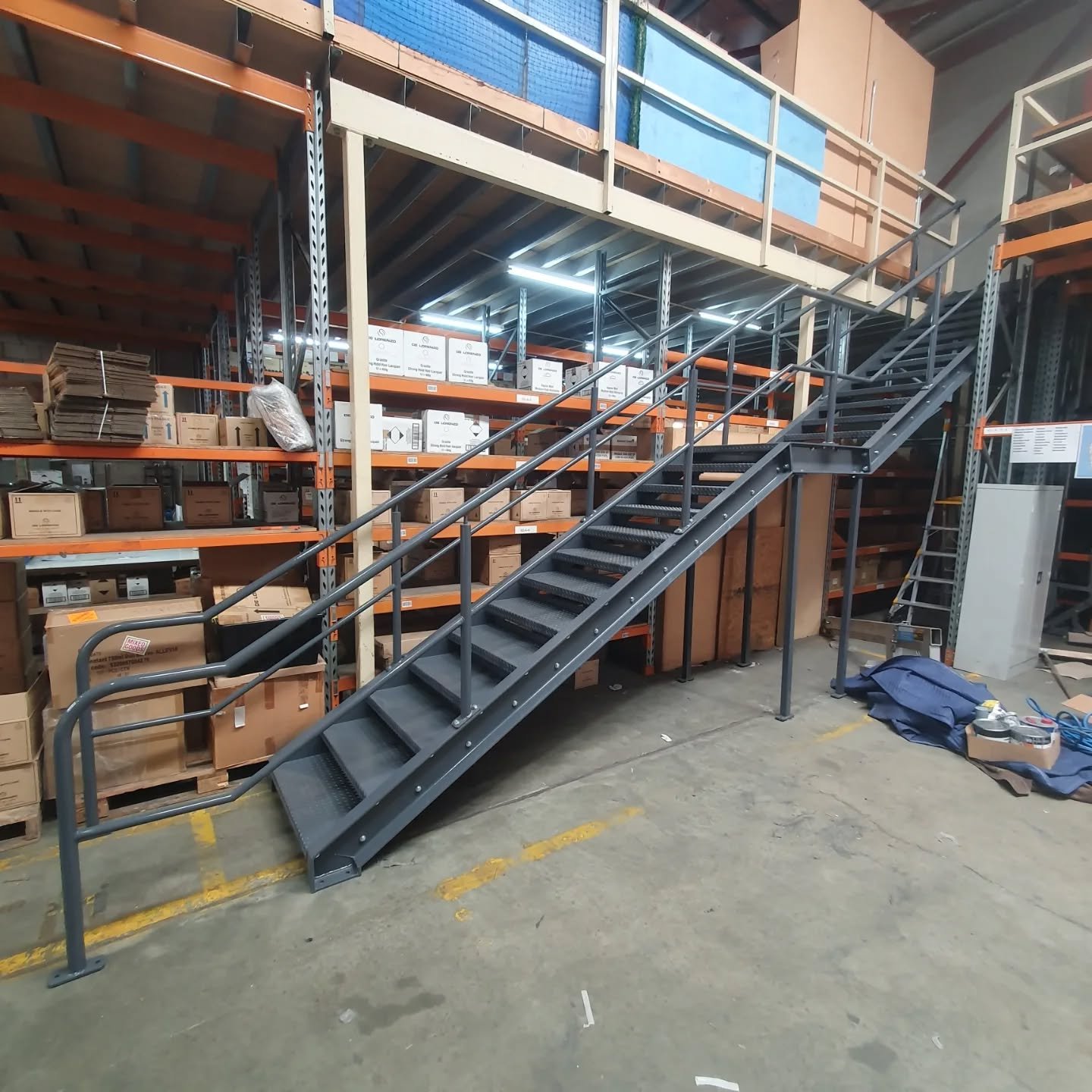 New set of stairs for a local distribution warehouse allowing them to safely access stock on the upper levels.
Huge shout out to andrew at Fawcett fab for help with the install.
#midcoastmetal #fawcettfabrications
