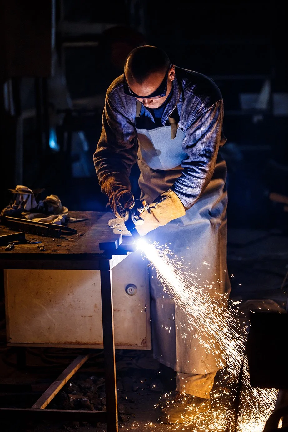 Midcoast Metal cutting metal with plasma equipment