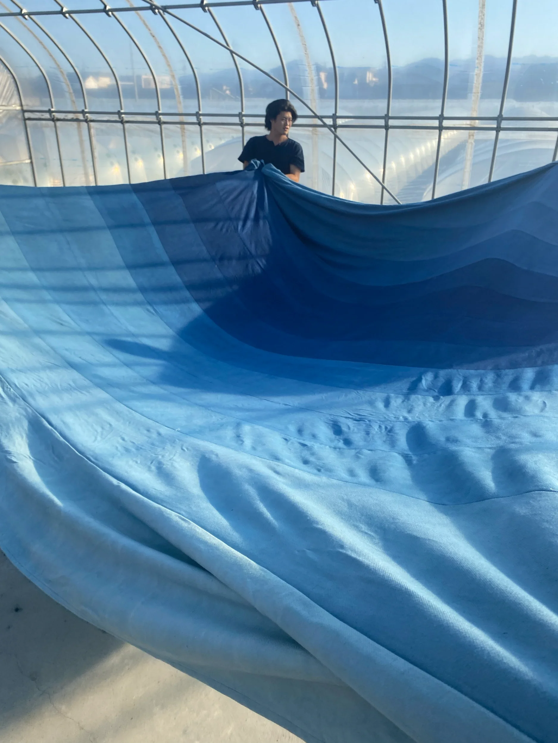 Full display fabric