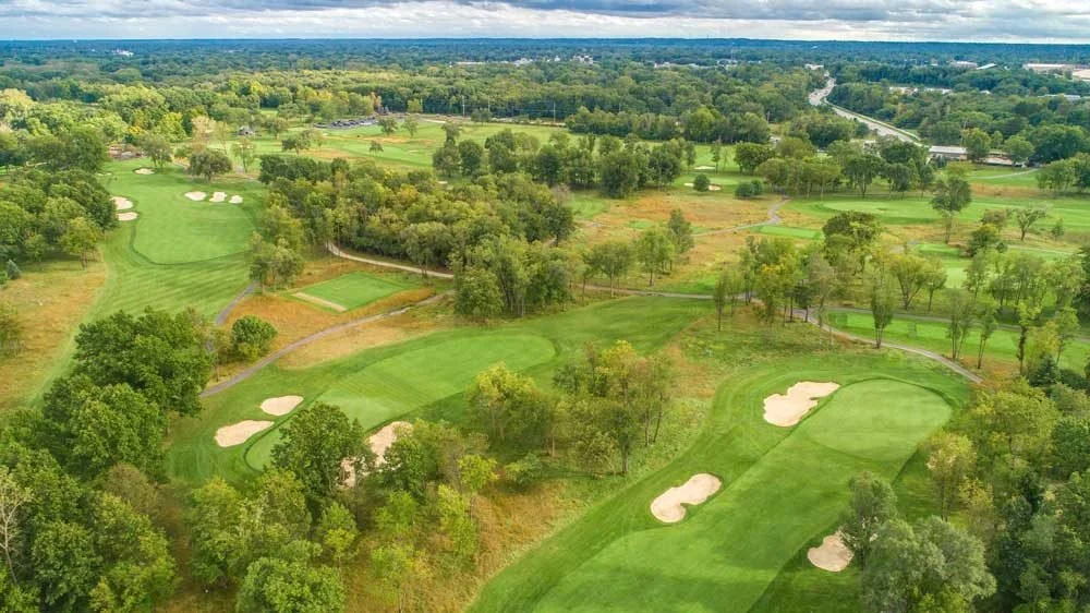 Tee Off in Style: Exploring the Golf Courses in South Bend, Indiana