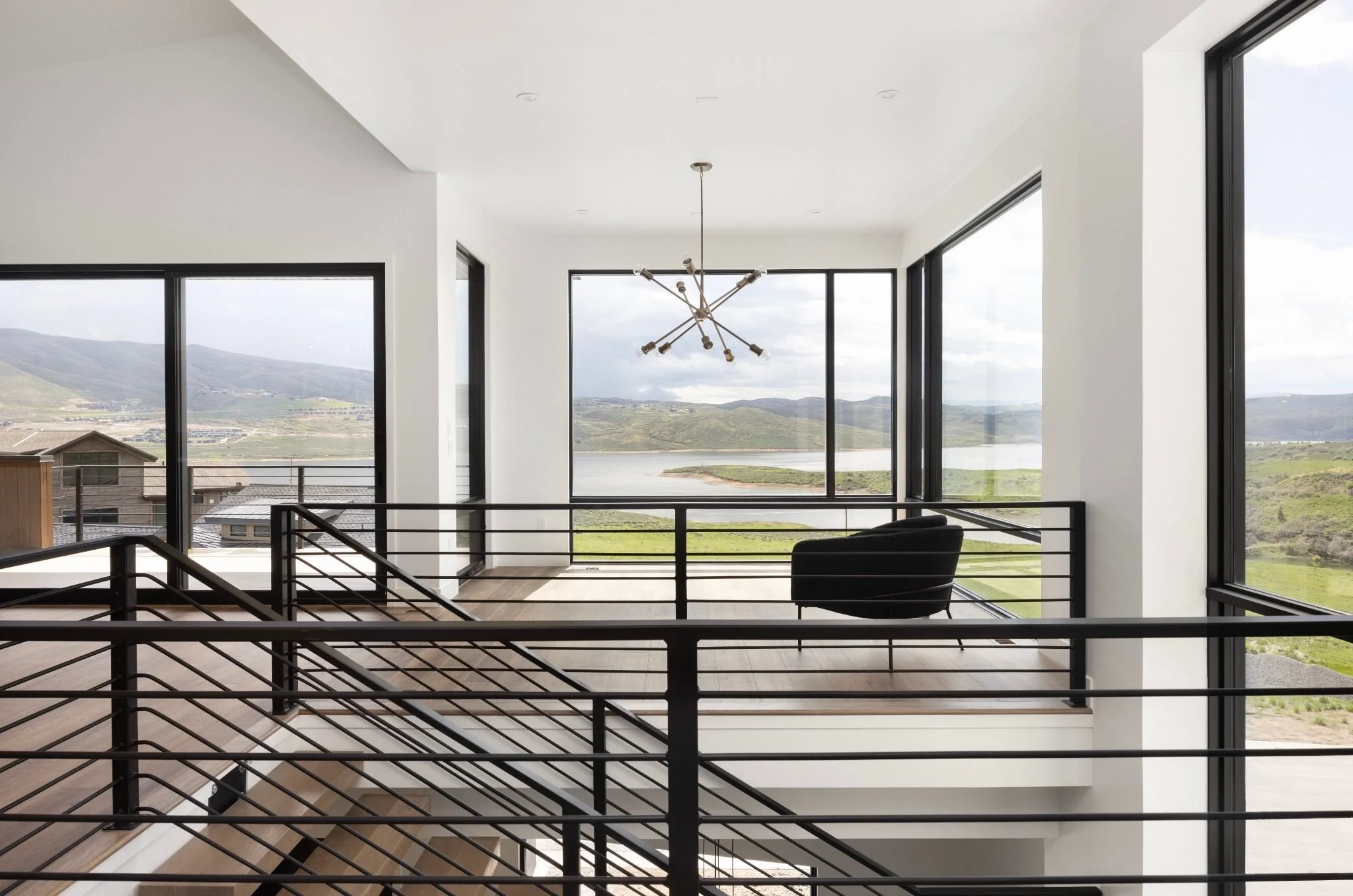 greenlaw-park-city-modern-mountain-retreat-28-web.jpg