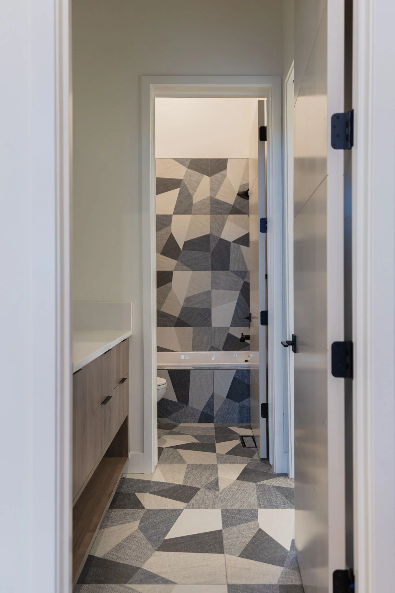 greenlaw-modern-mountain-escape-7.jpg