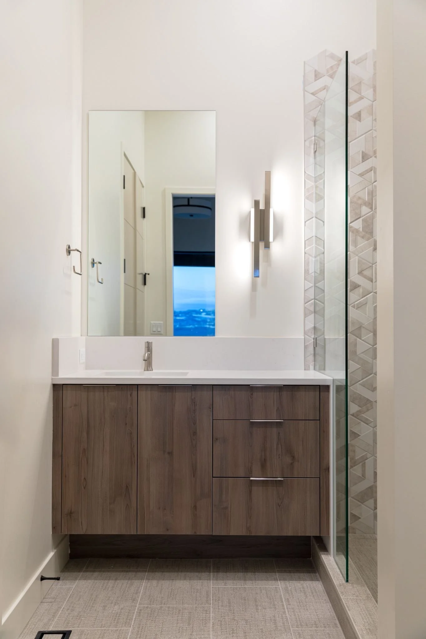 greenlaw-modern-mountain-escape-9.jpg