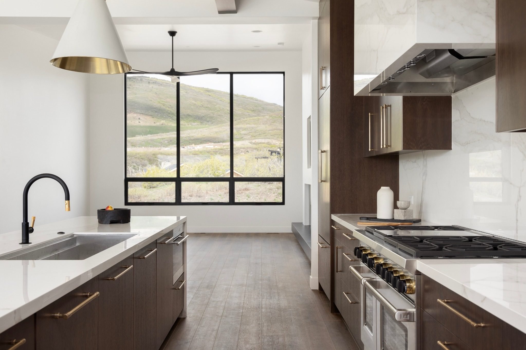 greenlaw-park-city-modern-mountain-retreat-26-web.jpg