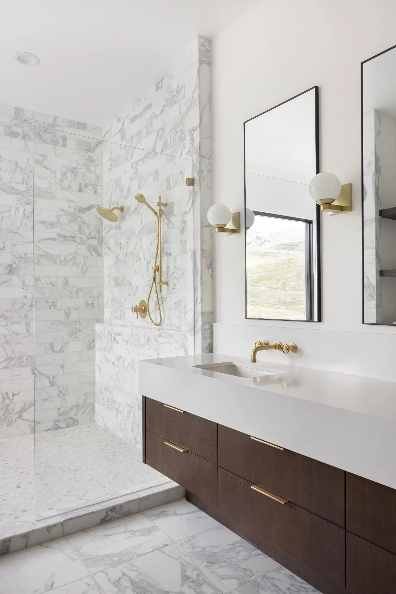 greenlaw-modern-mountain-retreat-34-compressed.jpg