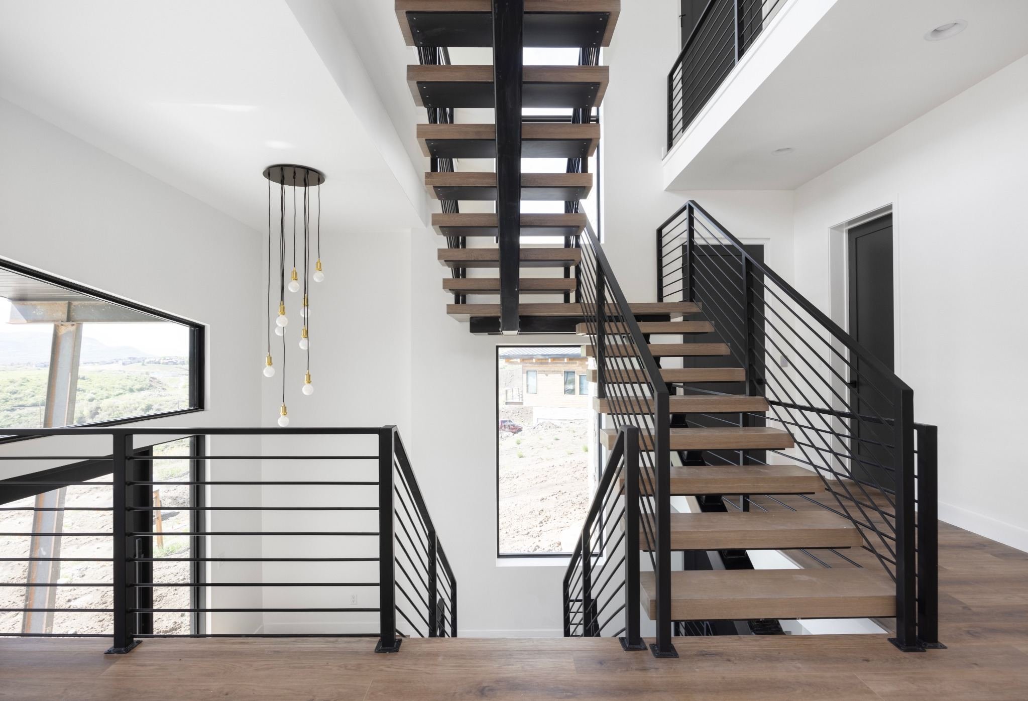 greenlaw-park-city-modern-mountain-retreat-9.jpg