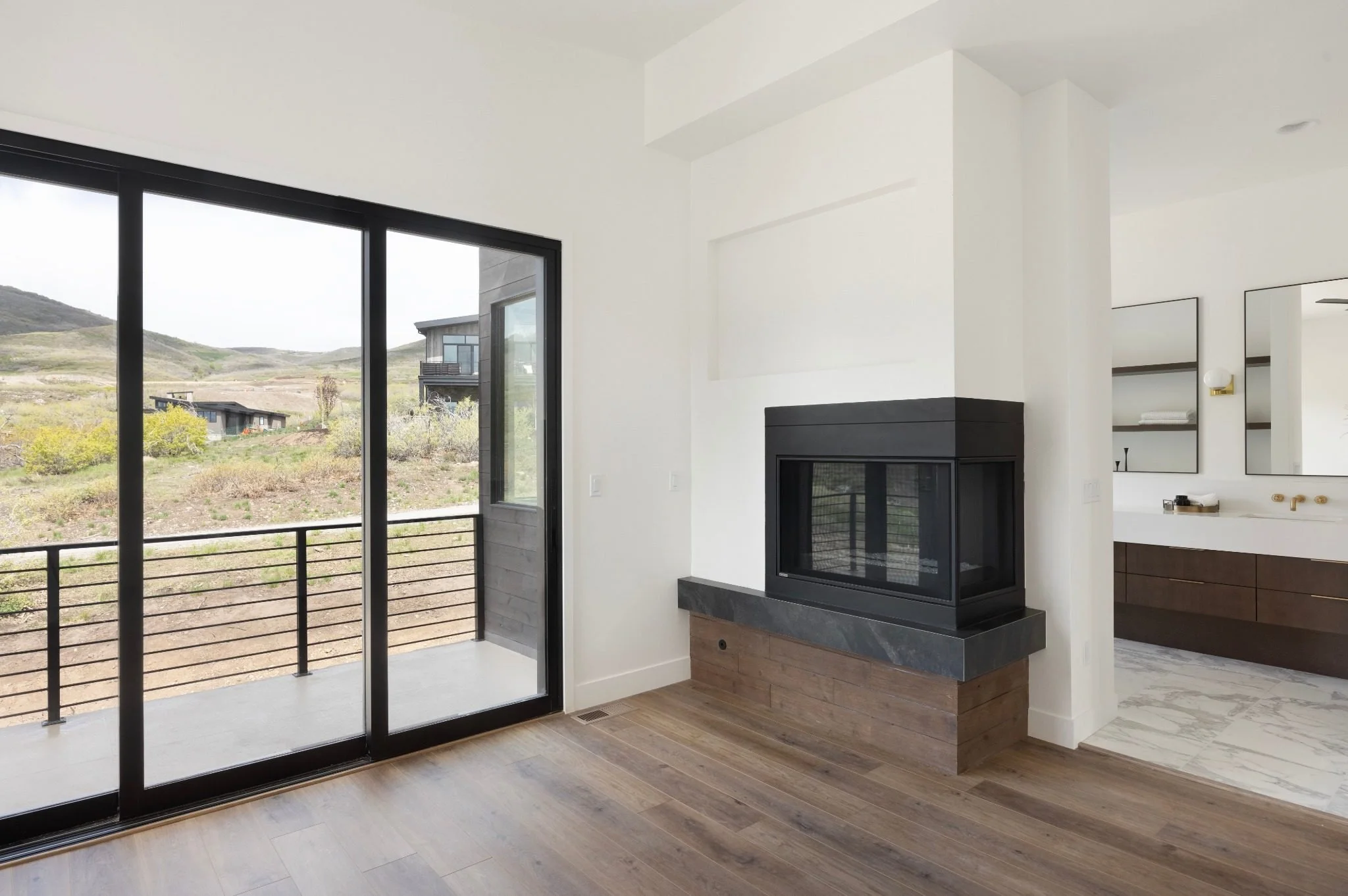 greenlaw-park-city-modern-mountain-retreat-31-web.jpg