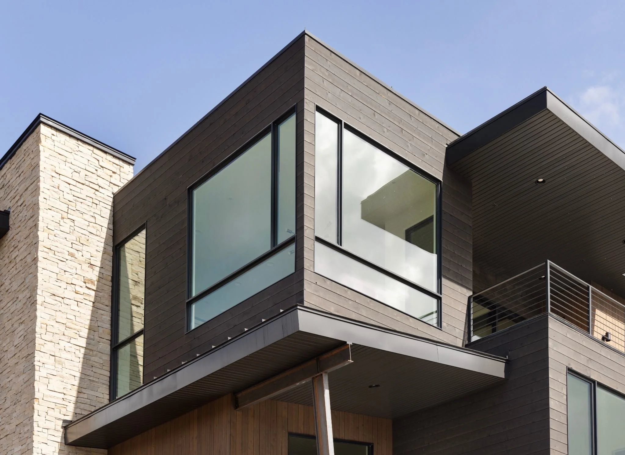 greenlaw-park-city-modern-mountain-retreat-6.jpg