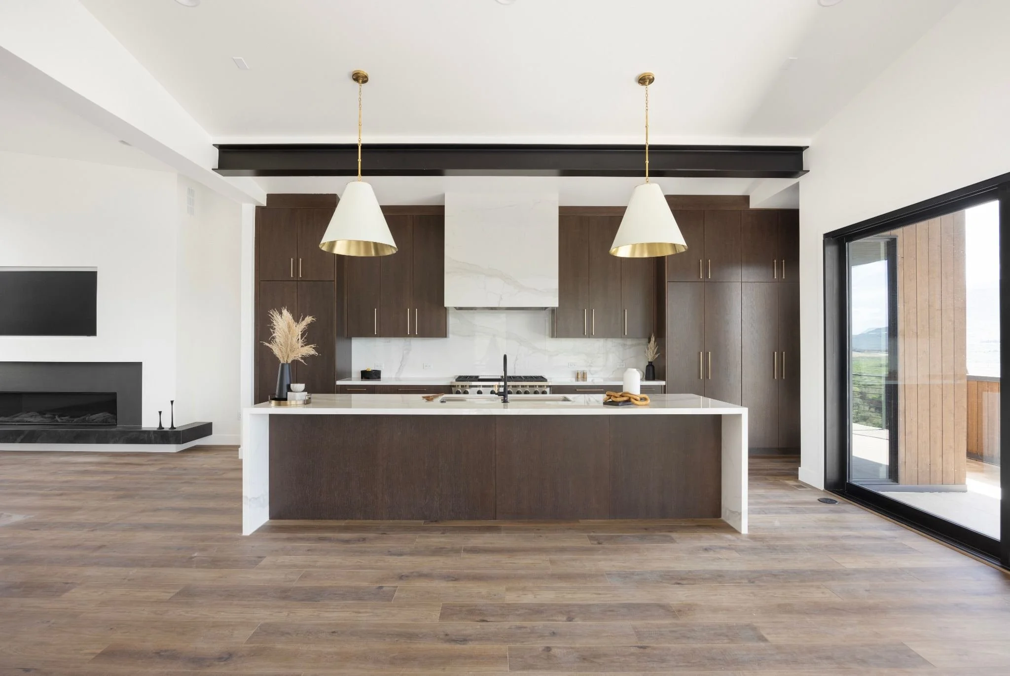 greenlaw-park-city-modern-mountain-retreat-16.jpg