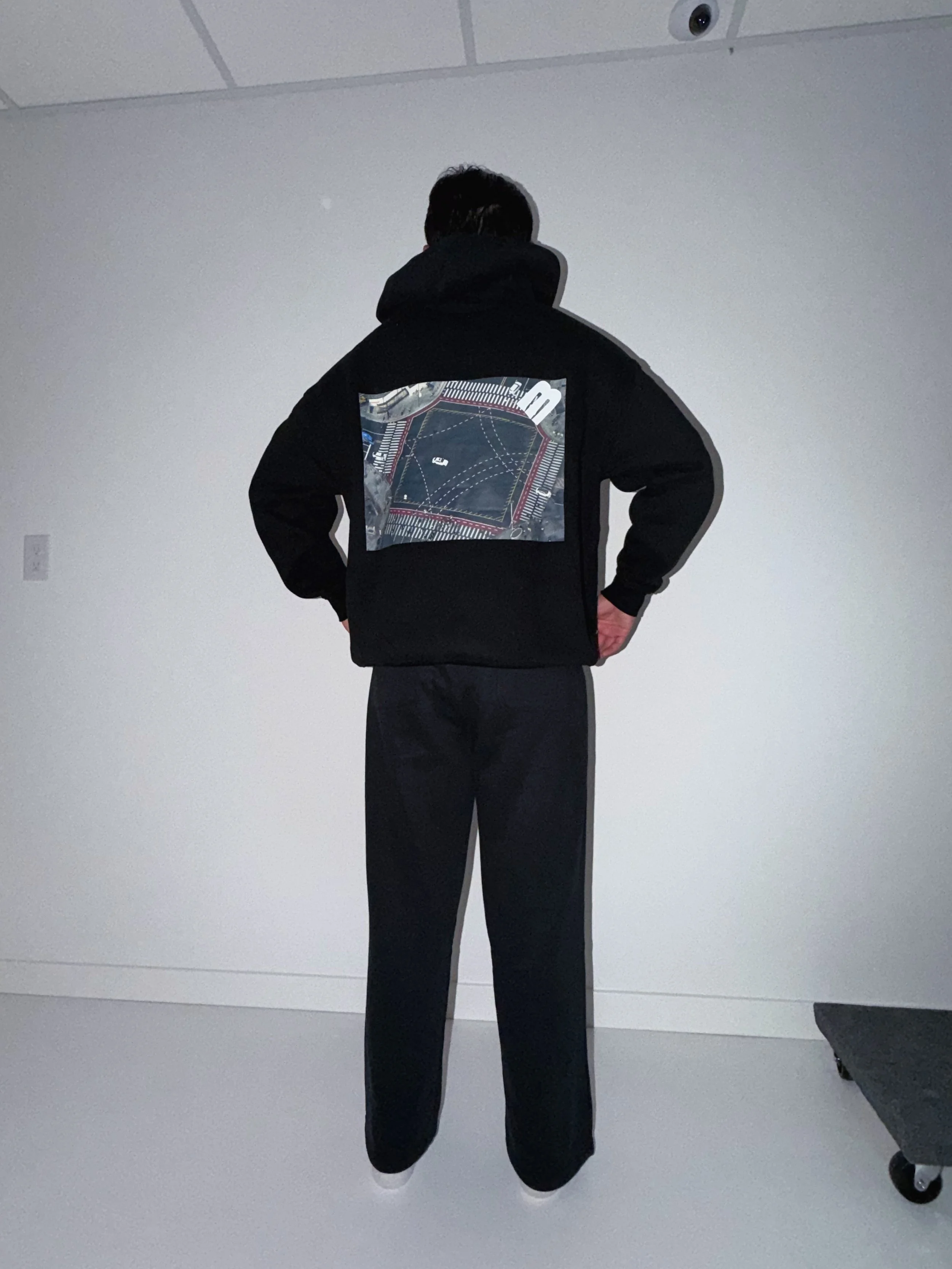 TRAFFIC SWEATSHIRT