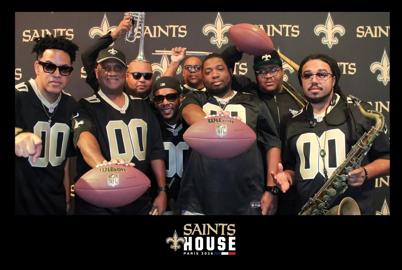 ⚜️ SEE YOU AT THE GAME TOMORROW! 

📲 https://www.thesoulrebels.com/store

 &ldquo;Saints in Paris&rdquo; is STREAMING NOW. Let&rsquo;s make sure Paris hears us! 🖤💛

@saints @saints_france @nfl 

#saints #paris #whodat #saintsinparis #thesoulrebels