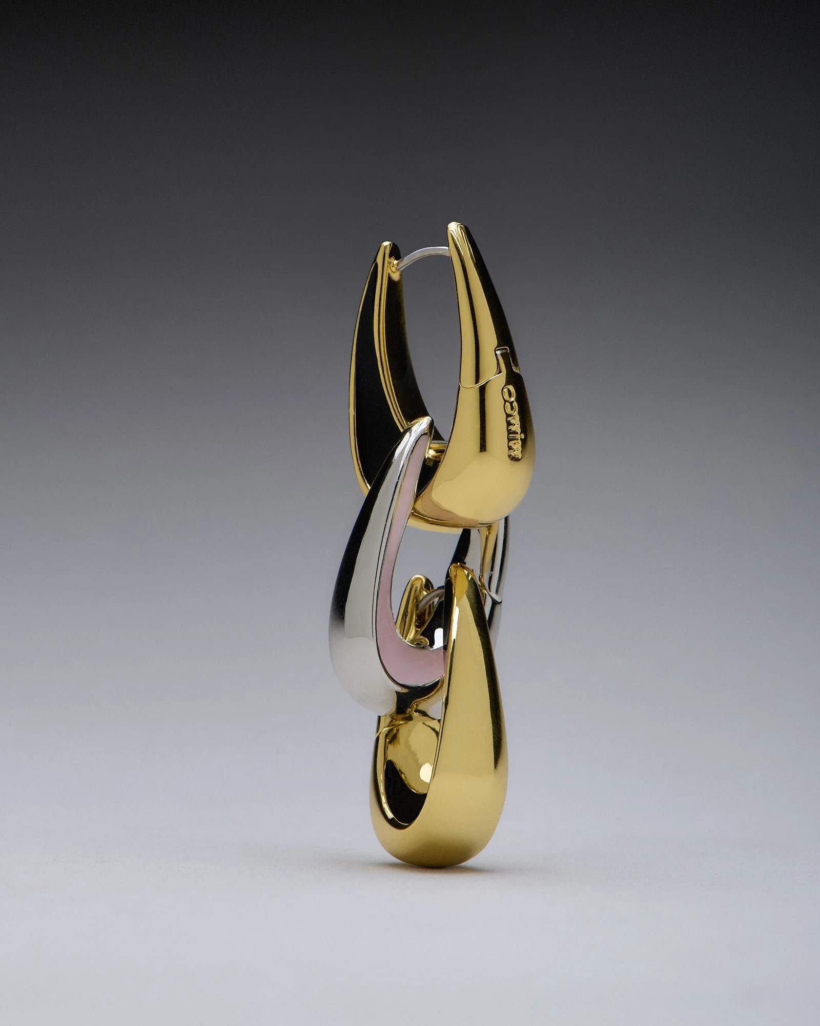241119_Mimco_Shot04_031_SR.JPG