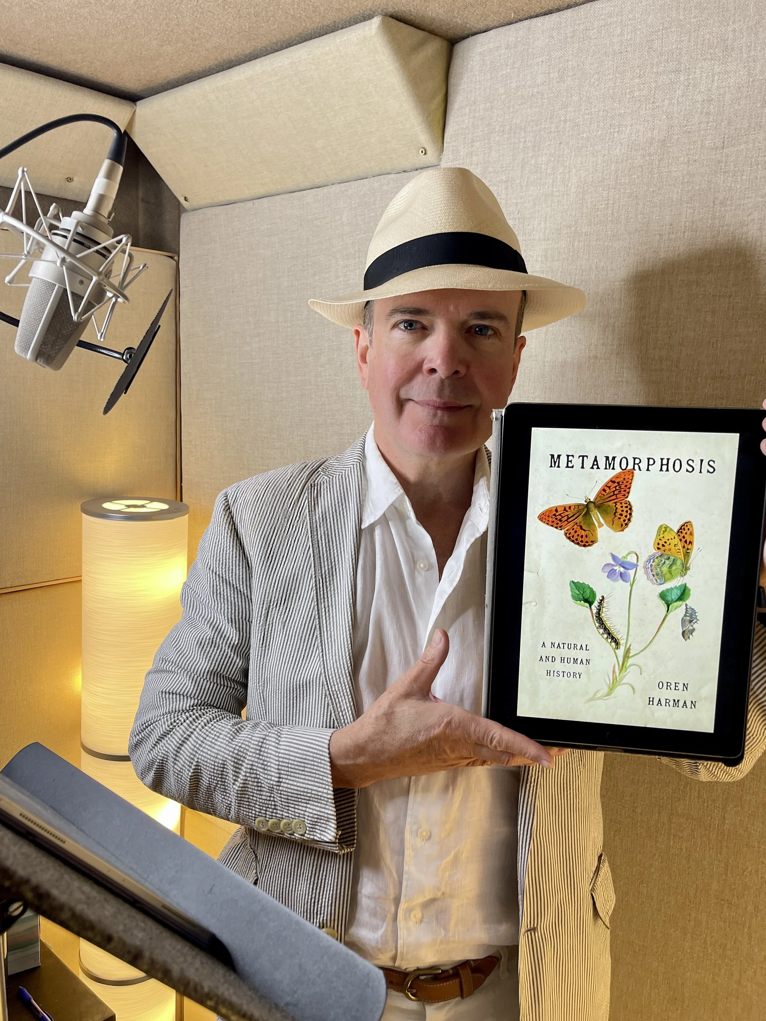 Jefferson Mays narrating Metamorphosis, a book about evolution.