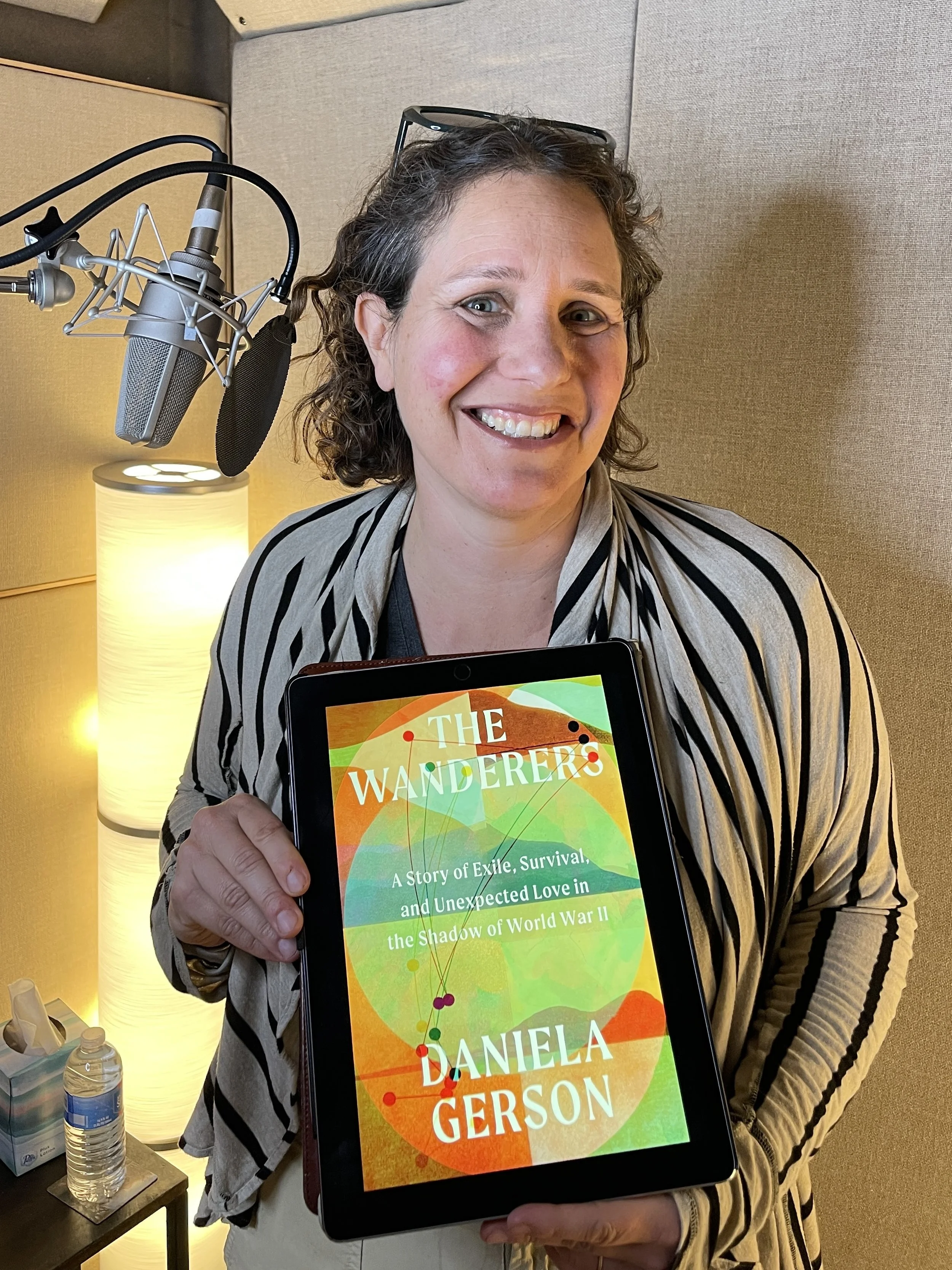 Author Daniela Gerson narrating her book The Wanderers, recounting her journey to Poland to unearth the mystery of her grandparents.
