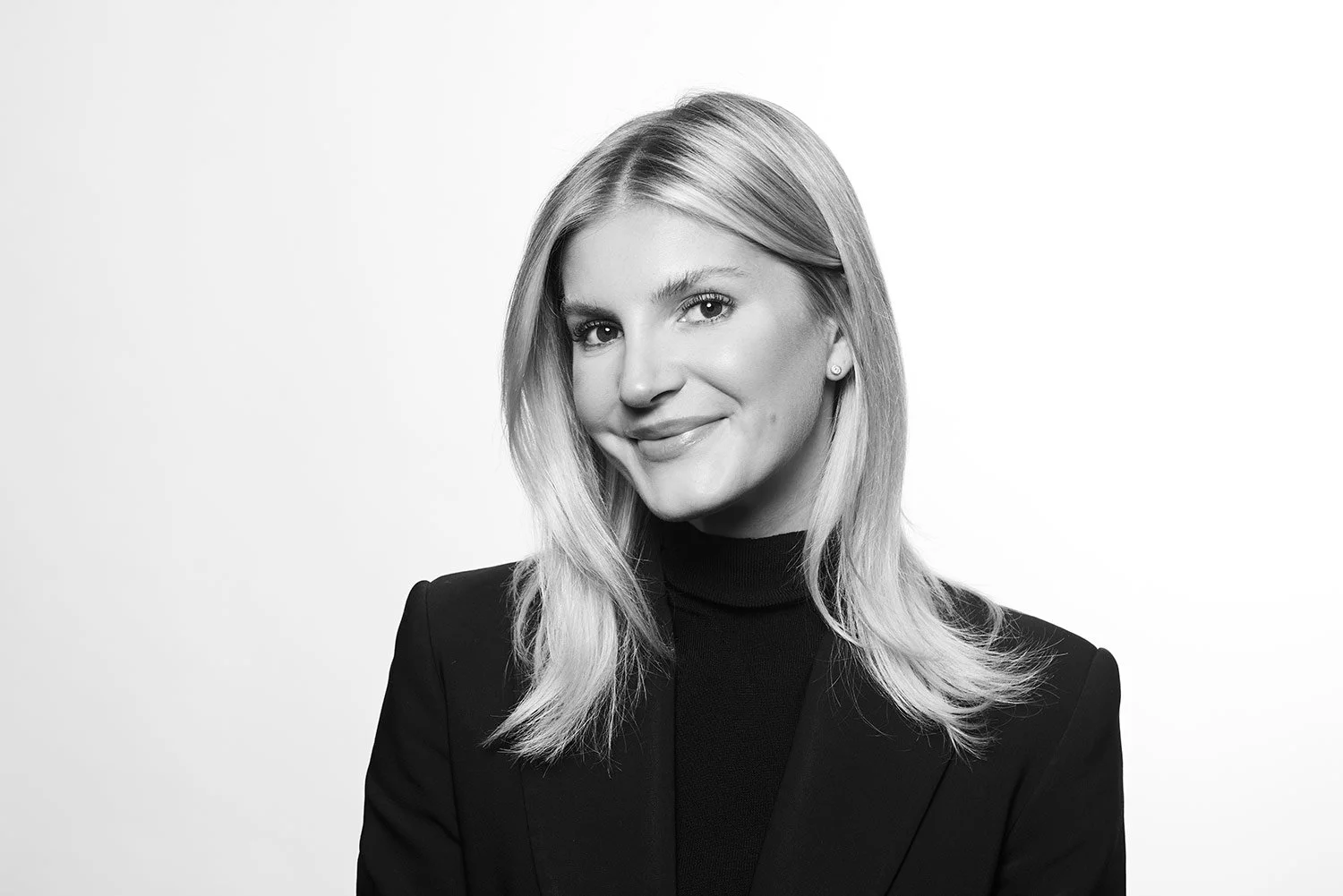 B&W relaxed headshots 03.jpg