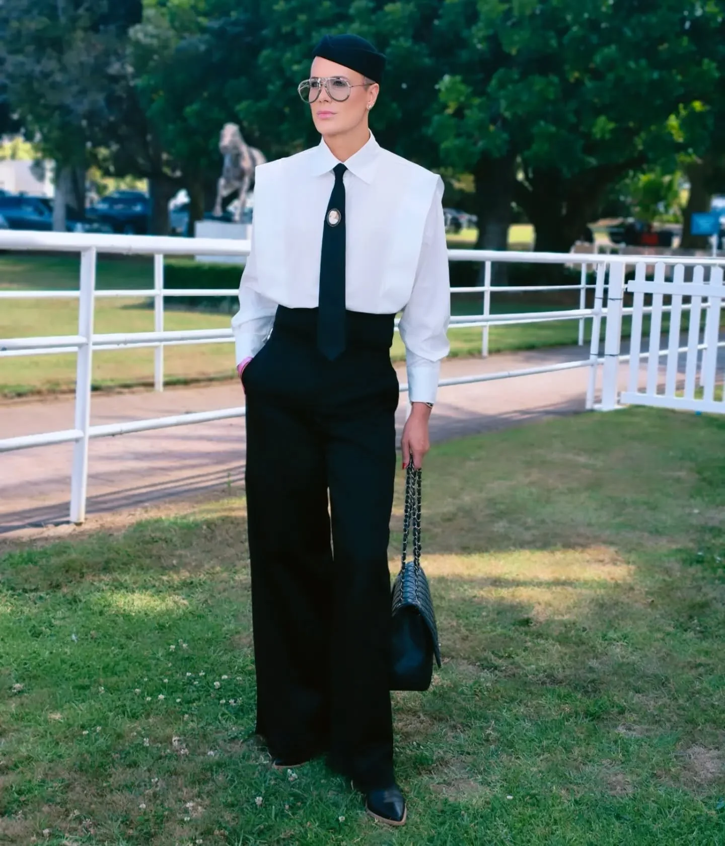 This is 43 💚

Judging fashion in the field at @ellerslieraces what a way to spend a birthday 💅

#lgbt #ootd #streetfashion