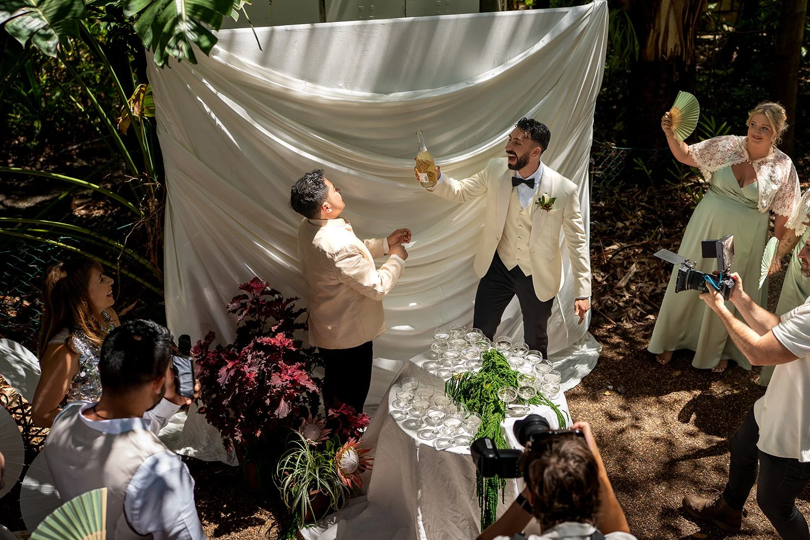 Ernest &amp; Andrew | An Ethereal Australian Adventure, Leaves &amp; Fishes