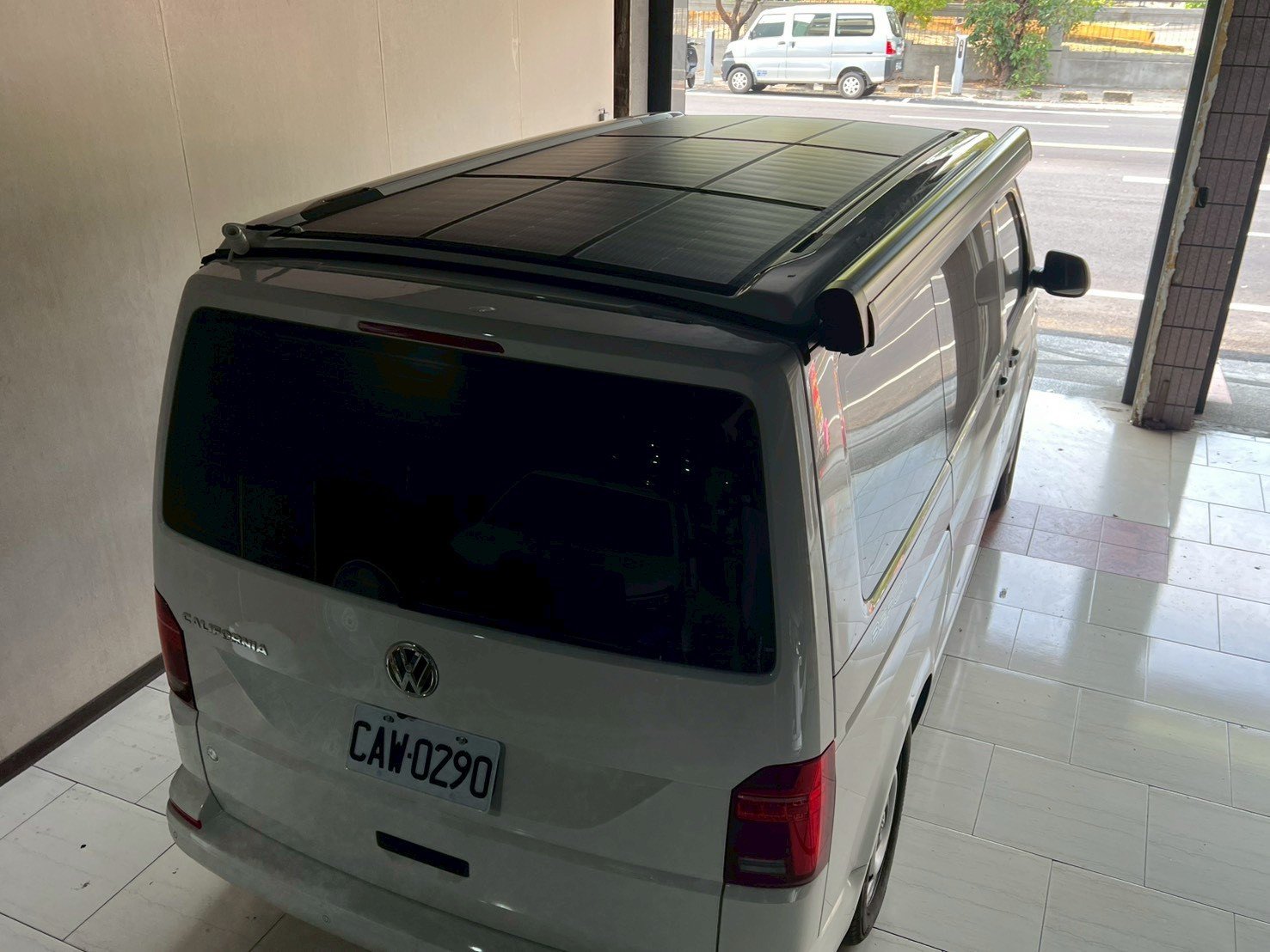 LINE_ALBUM_露營車改裝照片_260709_42.jpg