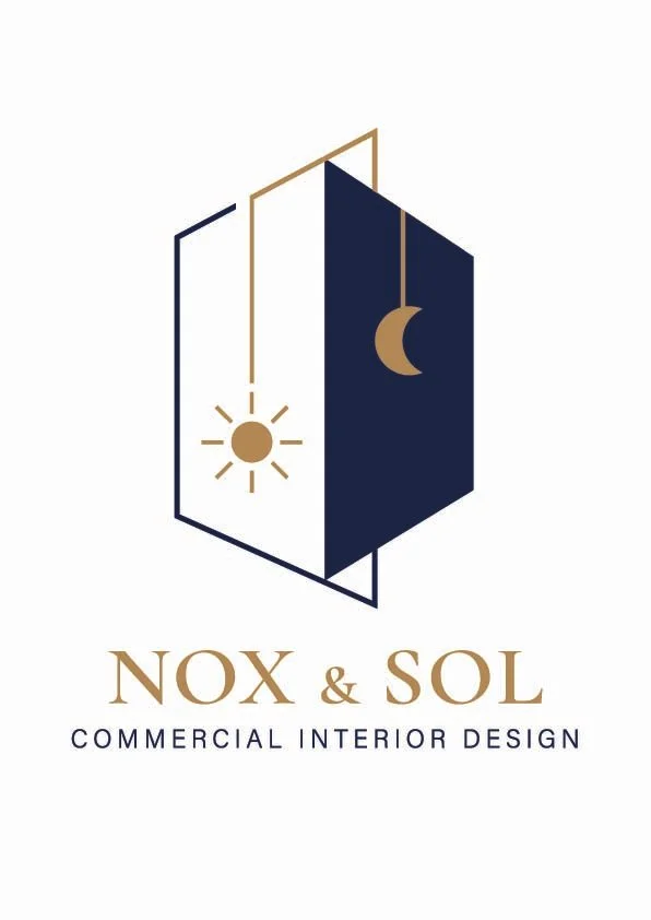 Logo von NOX & SOL, zeigt eine stilisierte Illustration mit Sonnensymbol auf der linken Seite und Mondsymbol auf der rechten Seite, mit den Worten 'NOX & SOL' und 'Commercial Interior Design' darunter.