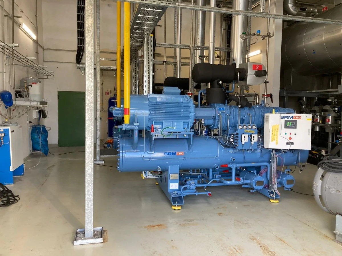 srm-germany-wasserburg-bodensee-halbhermetische-verdichter-nh3-referenzen-srm-aggregat.jpg