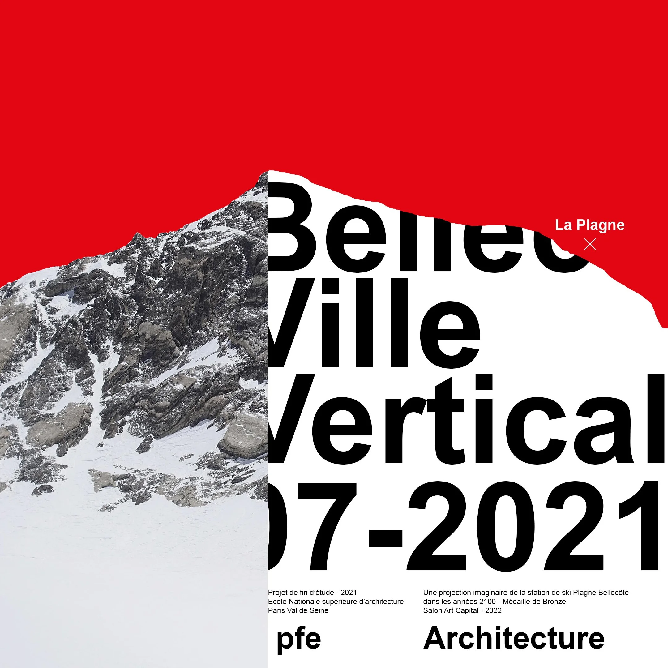 Une montagne enneigée avec un fond rouge vif, avec un texte en gros caractères noirs partiellement visible mentionnant "Bellecôte" et d'autres mots en français relatifs à un projet architectural et artistique. En bas à droite, il y a une légende indi