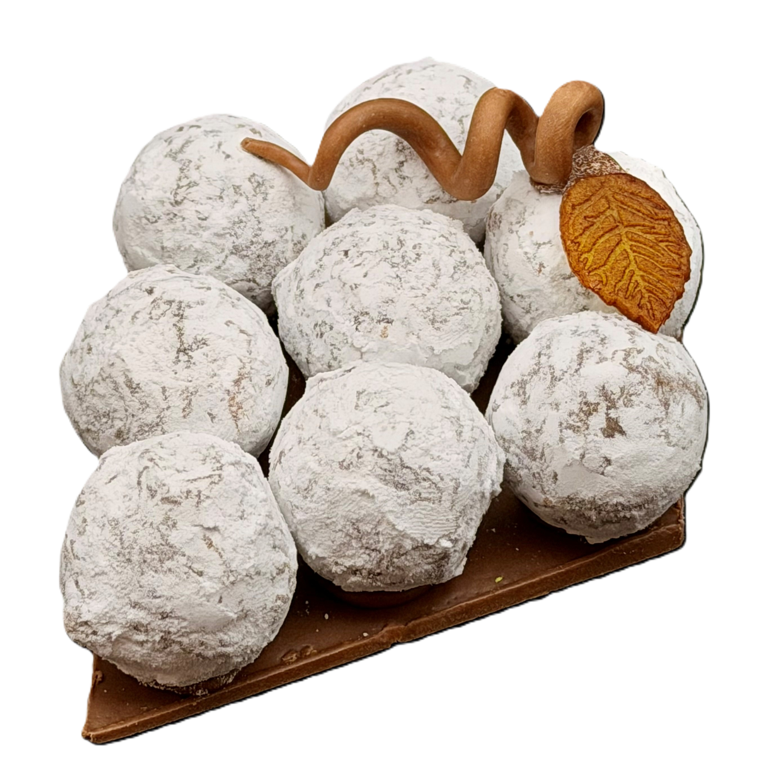 Hersbstkreation aus Champagner Truffe in Weihntraubenform