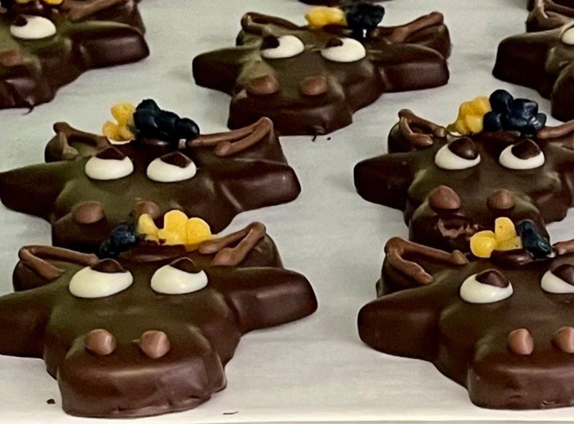 Uristiere aus feiner Grand Cru Schokolade von Felchlin mit Gianduja Füllung