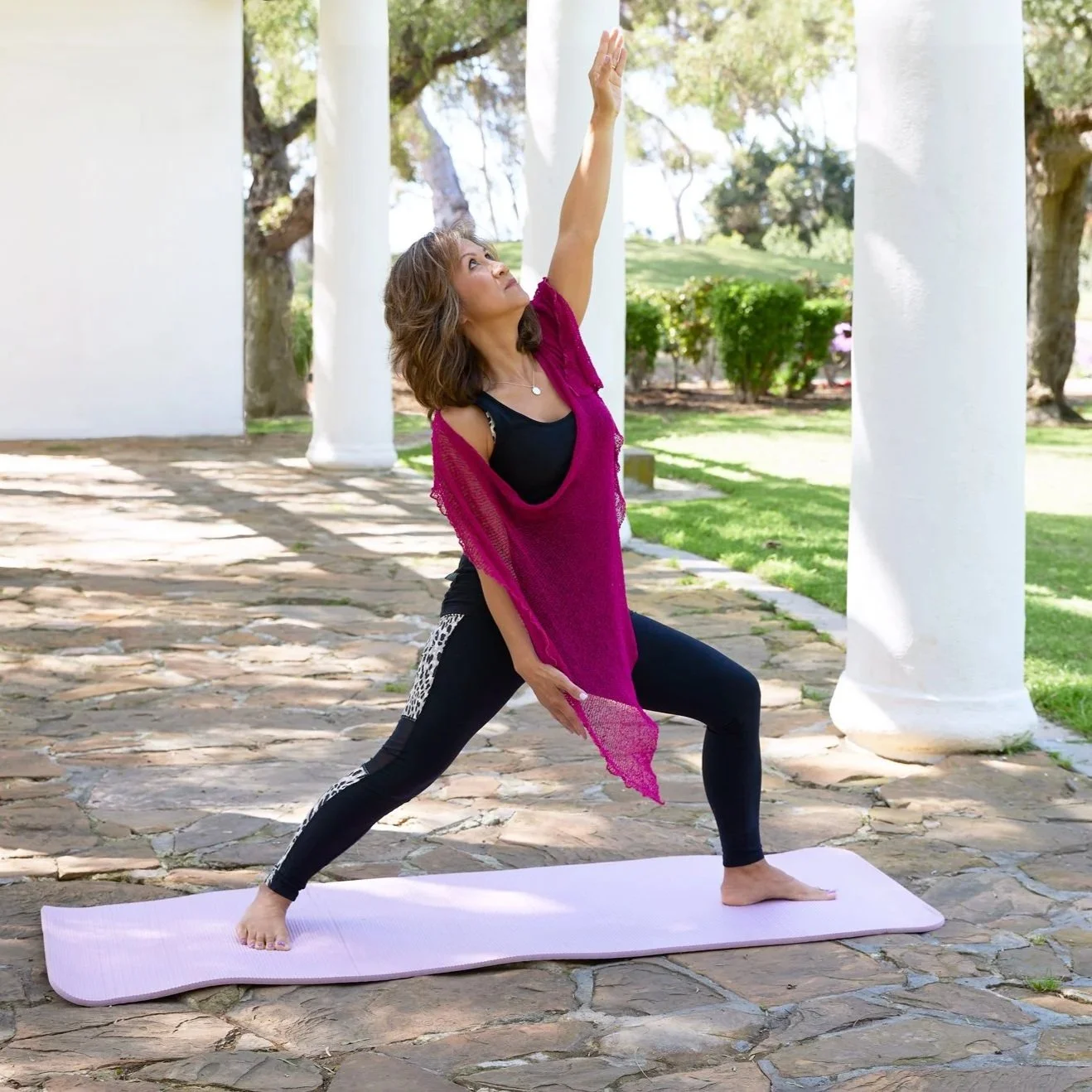 VickiYoga1500.jpg