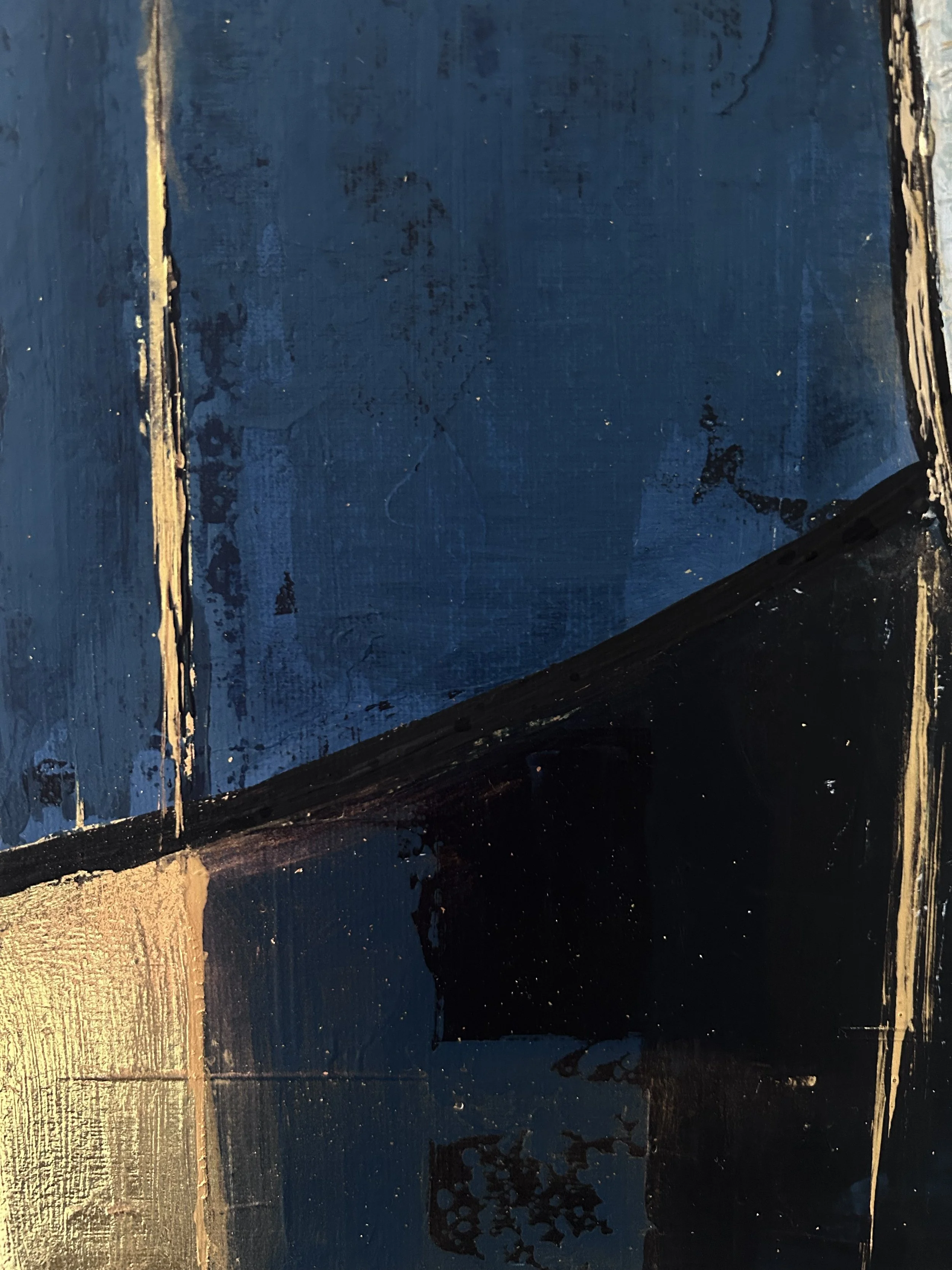 Close-up detail - Fragments of Silence by Inesa Levnell