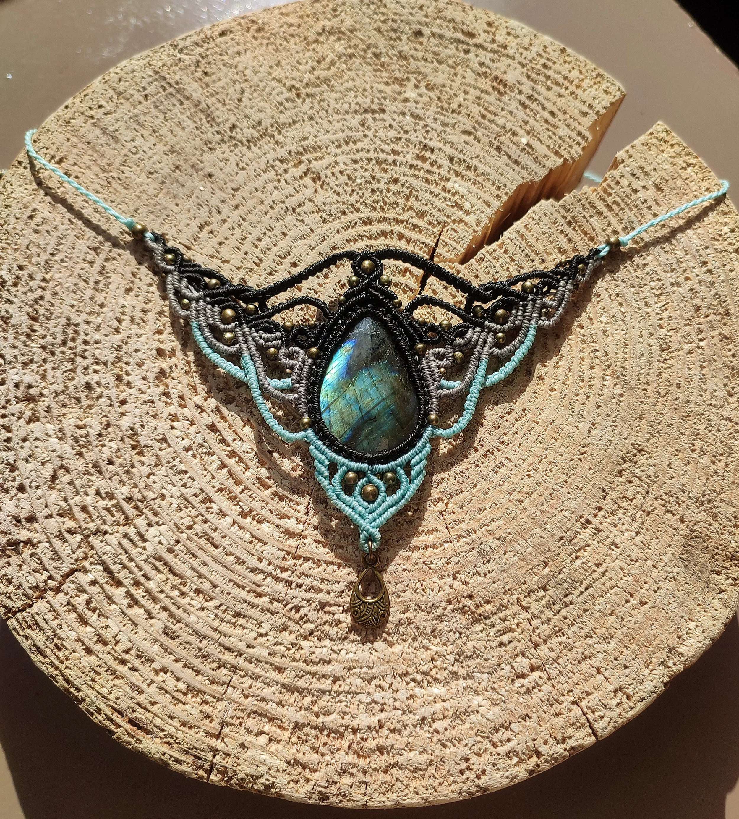 Collier Iceflower