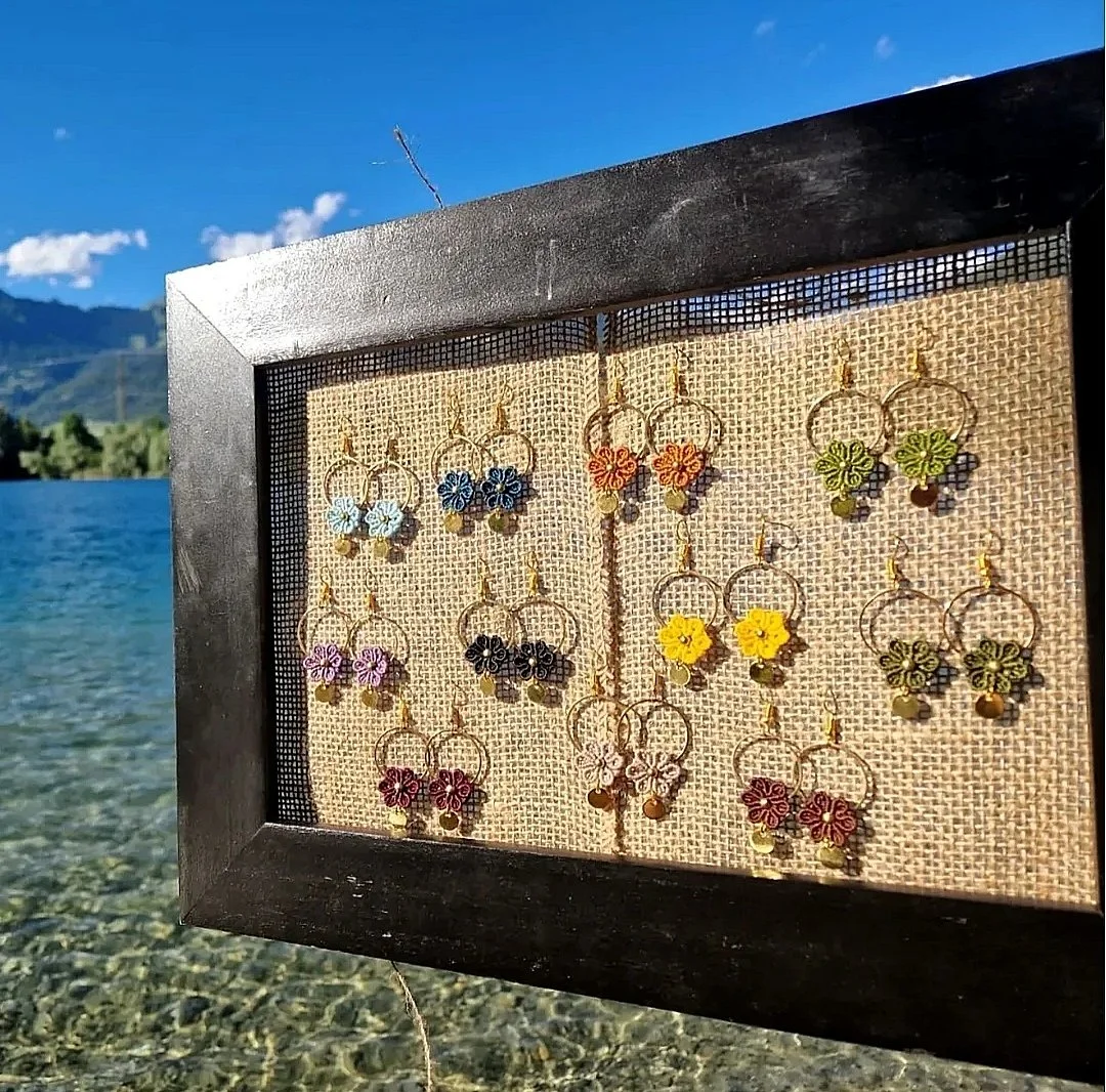 Boucle d'oreille Flowever