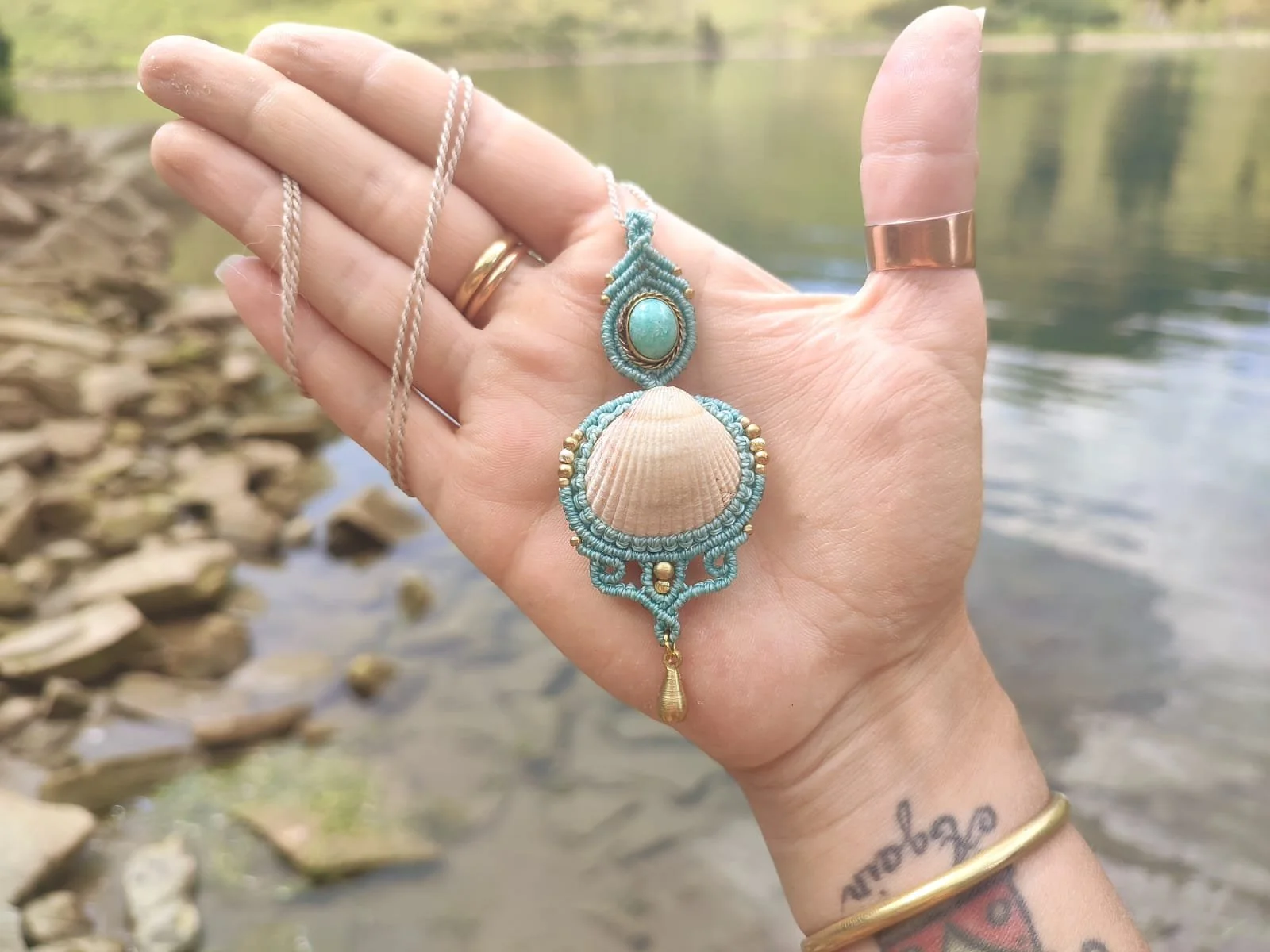 Collier Coquillage bleu