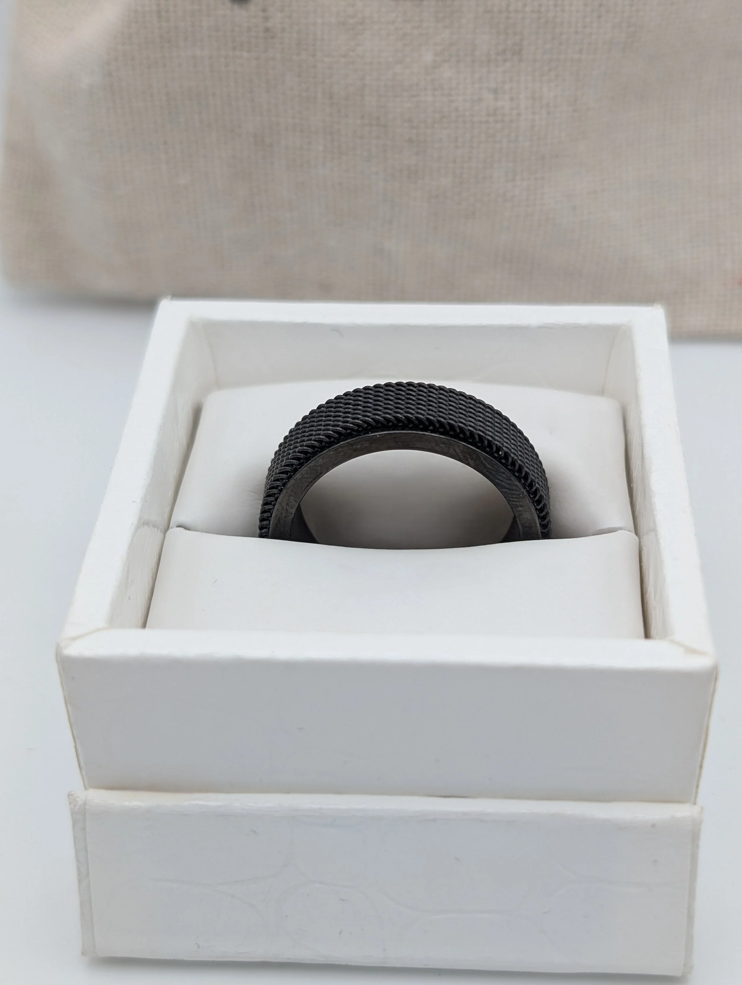Black Silent Spinner