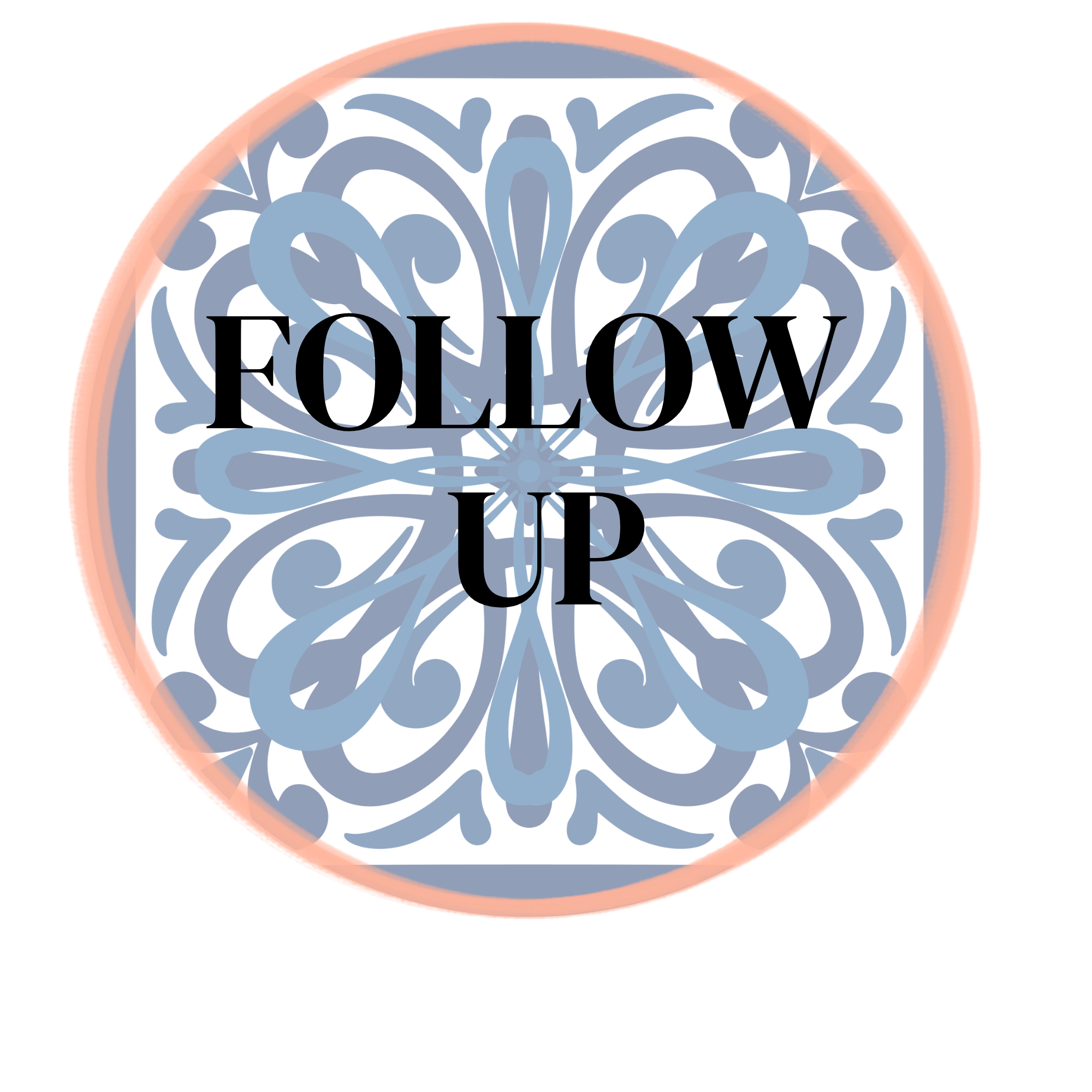 Ein stilisierter, runder Button mit einem komplexen, blauen Muster in der Mitte, umgeben von einem orangefarbenen Rand.