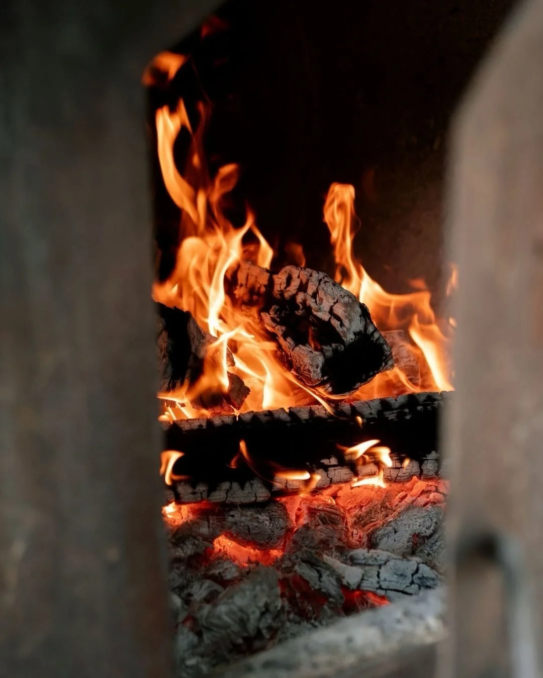 Some things just taste better when they&rsquo;ve spent all day in the smoker 😏

⏰ Thursday&ndash;Sunday | 11 AM&ndash;4 PM
📍 2731 S W.W. White Rd, San Antonio, TX 78222

#2MSmokehouse #TexasBBQ #brisket #sanantonio