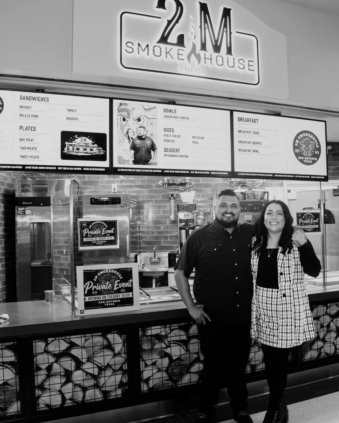 A new chapter for 2M Smokehouse! ✈️🔥
Today, we welcomed family and friends for a special preview of our newest location at the San Antonio International Airport!

We&rsquo;re so excited to bring a little more Texas barbecue to travelers coming throu
