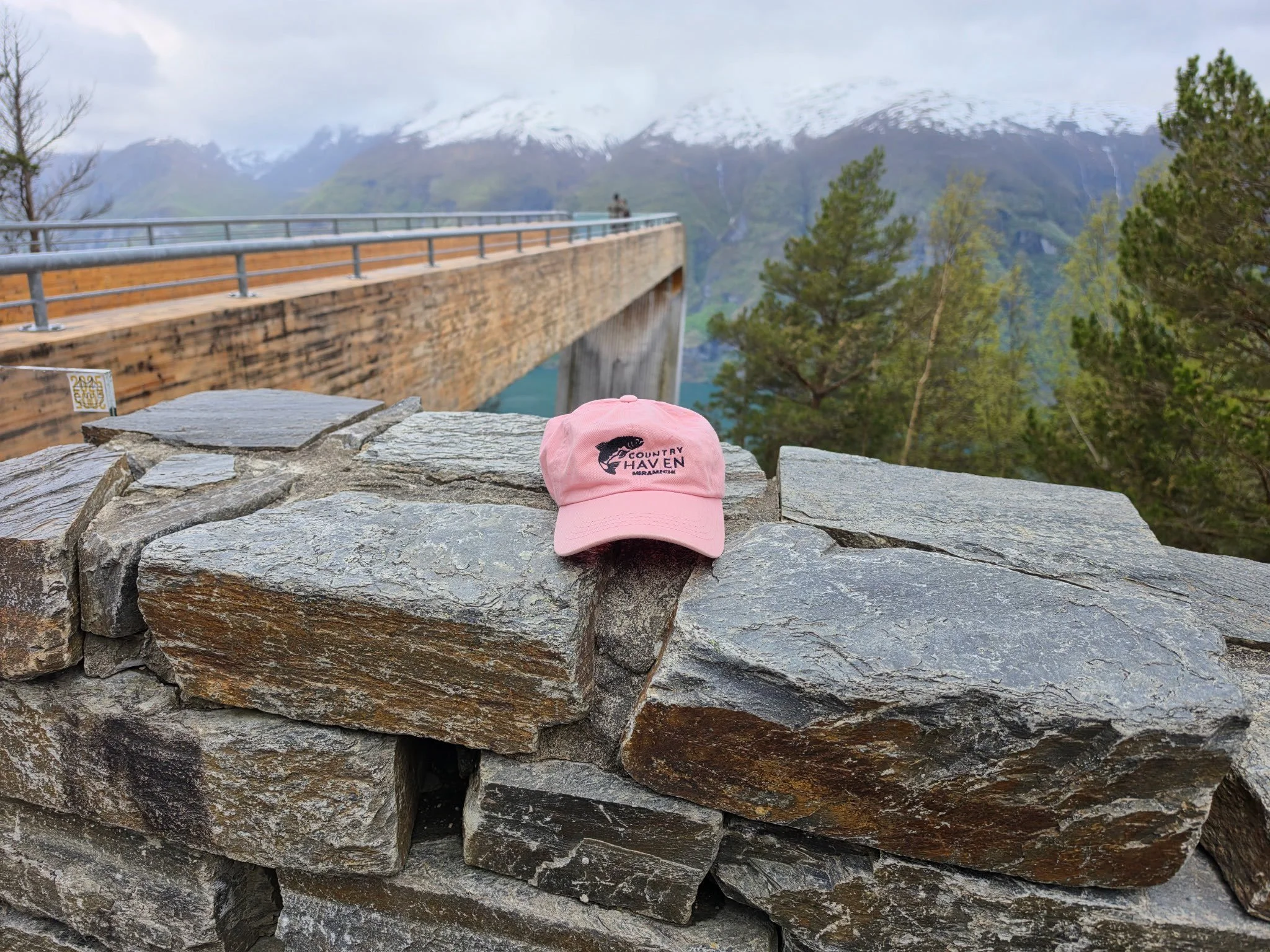 Hat is on Stegastein Look out in Norway high up