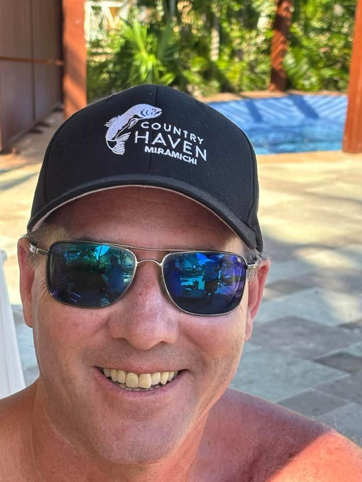 Hat and Stu enjoying Mexico