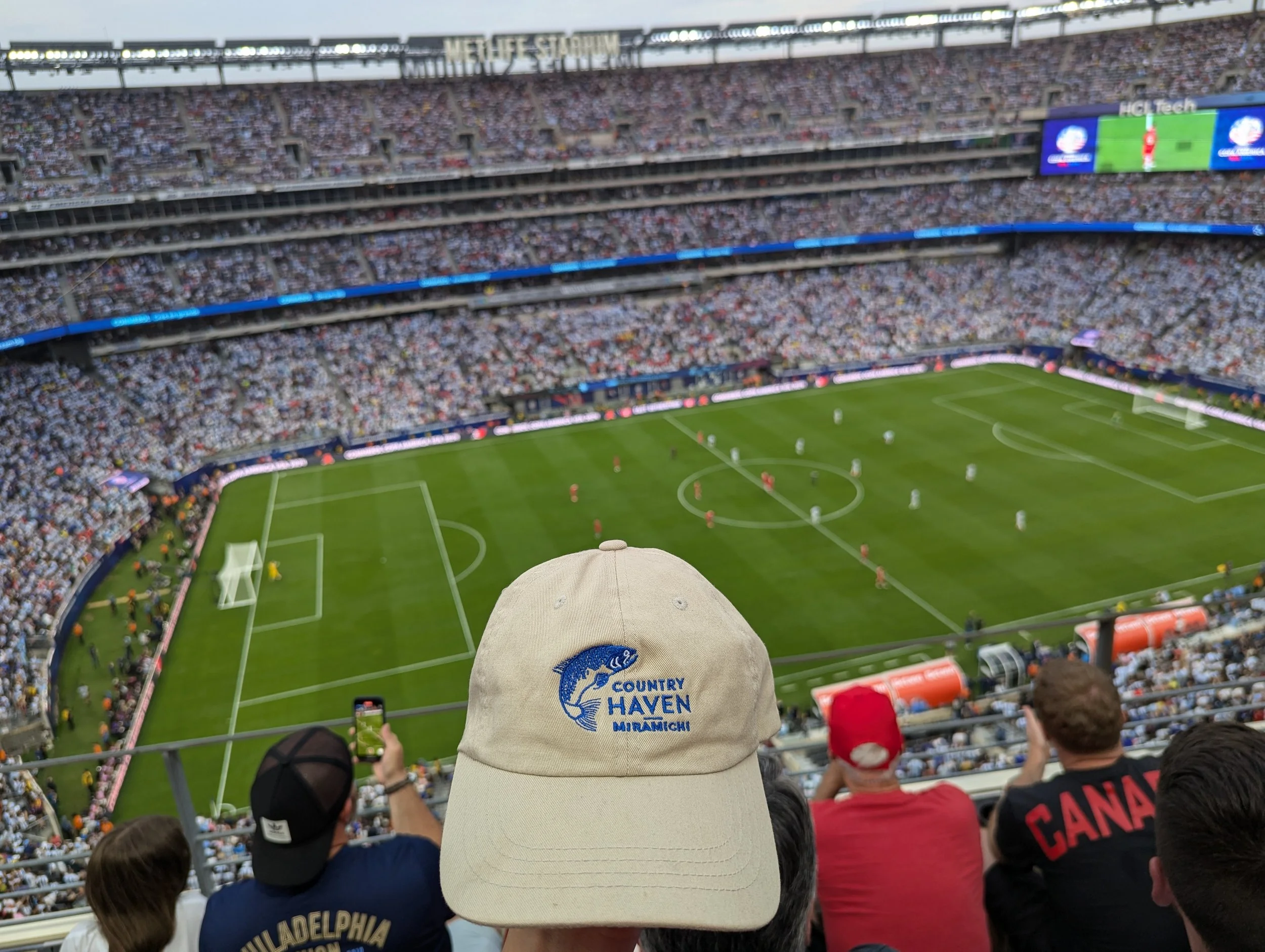 Hat watches Messi live at MetLife Stadium in NJ