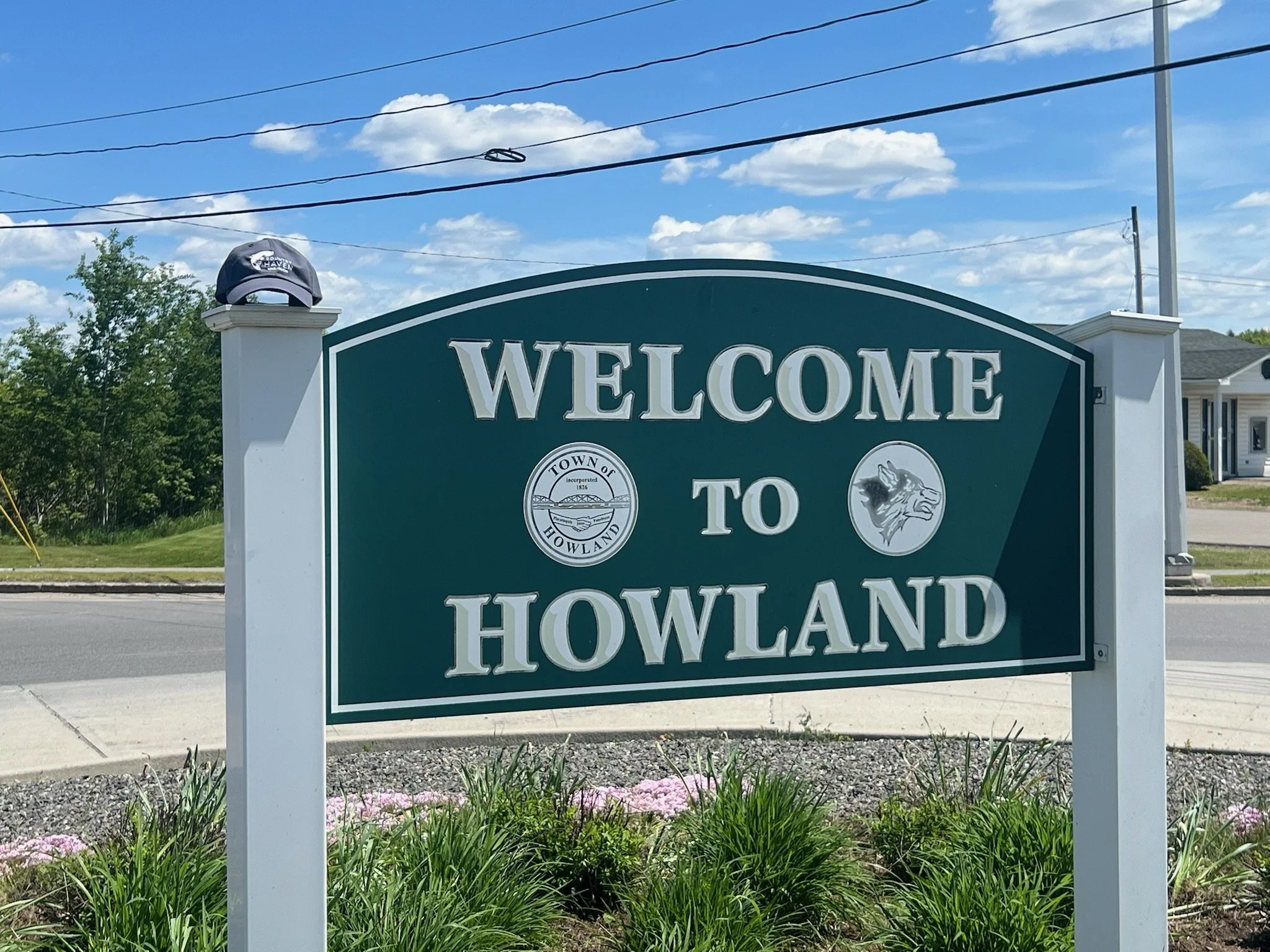 Howland, ME, welcomes the Hat