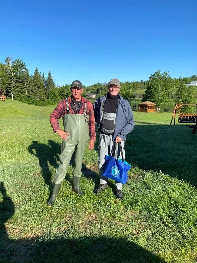 Ken Vickers guides always with the Hat on