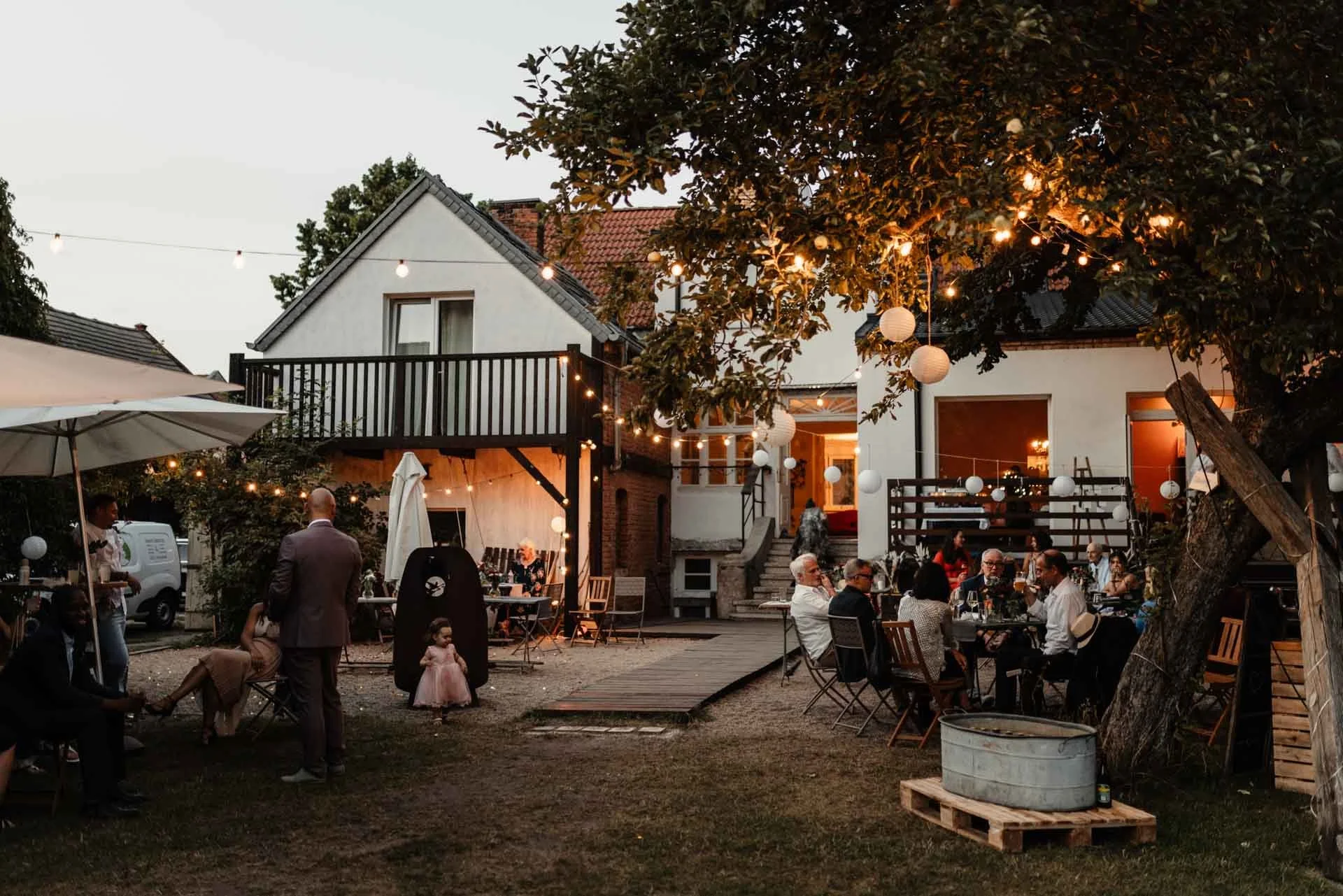 heiraten-am-see-brandenburg-haus-am-bauernsee-landhochzeit.jpg