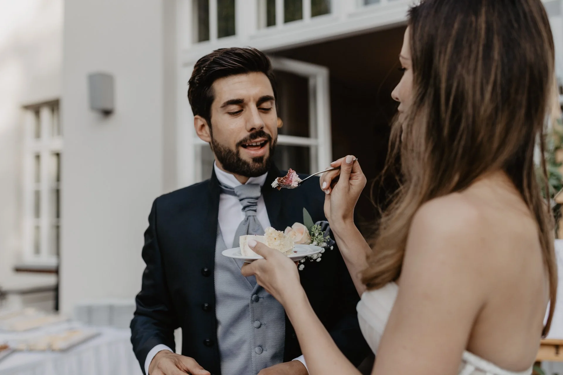 Villa-Blumenfisch_Berlin-Wannsee-Hochzeit-feiern-Hochzeitstorte.jpg